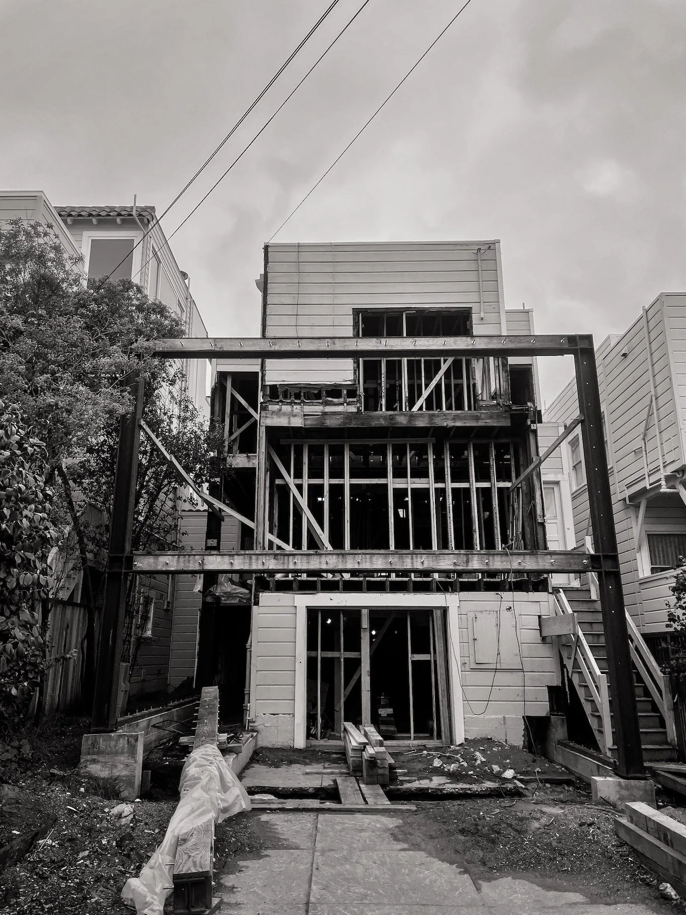 Rear Moment Frame