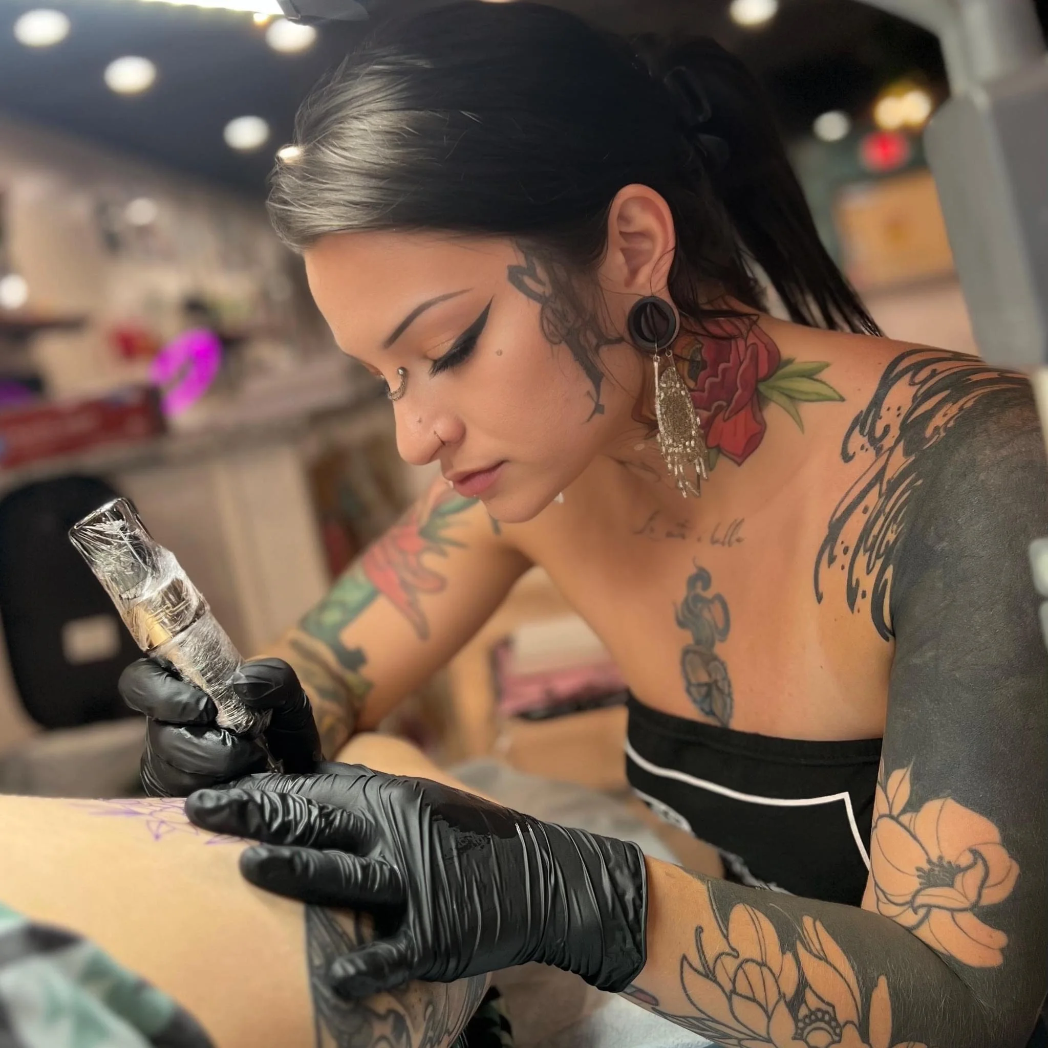 Female Tattoo Artist, LGBTQ friendly, color tattoos, black and grey tattoos, lettering tattoos, realism tattoos, tattoos in virginia beach, tattoos in chesapeake, fineline tattoos, custom tattoos,