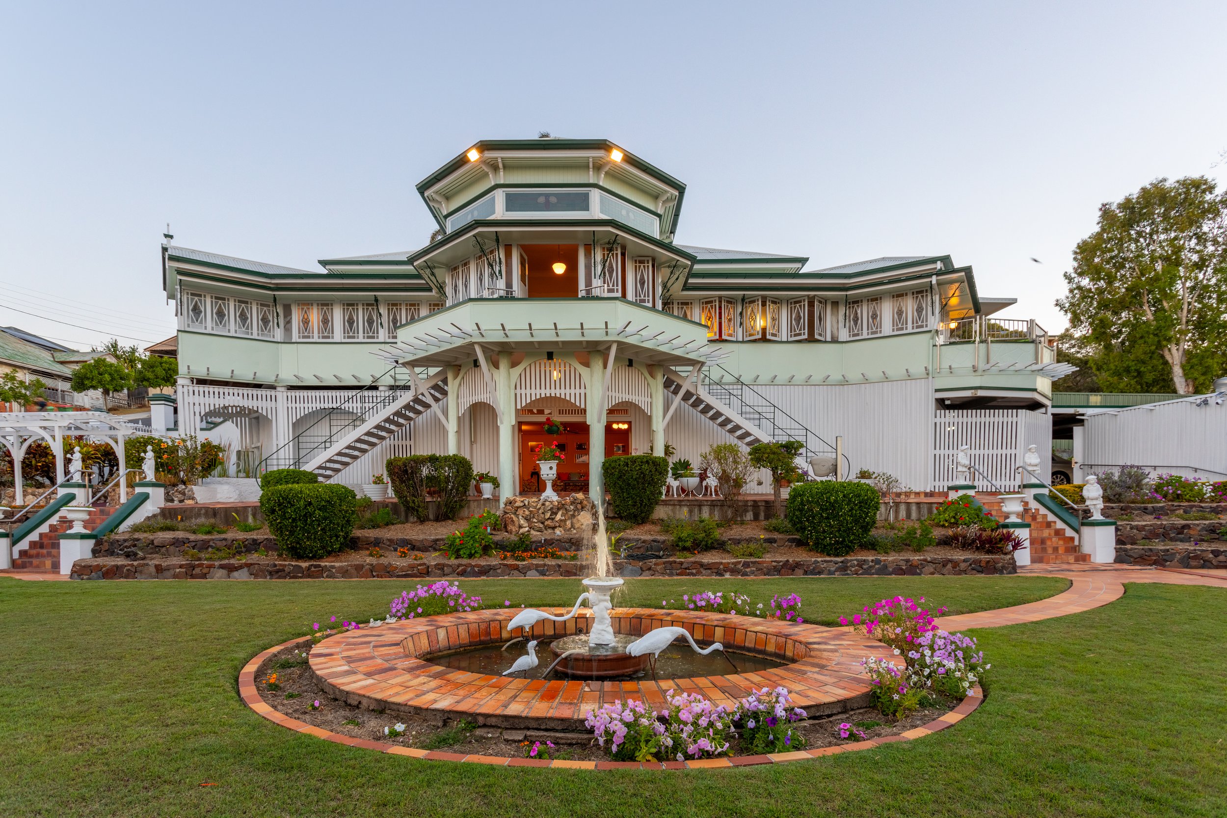 Inside Ipswich’s Mystery Mansion: 112-Year-Old Time Capsule Hits theMarket After 50 Years