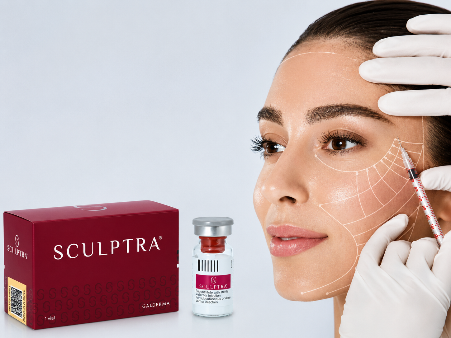 Una mujer recibe una inyección de un producto llamado Sculptra en su mejilla, con un gráfico de línea que indica el procedimiento, acompañado de un paquete y una ampolla del producto en primer plano.