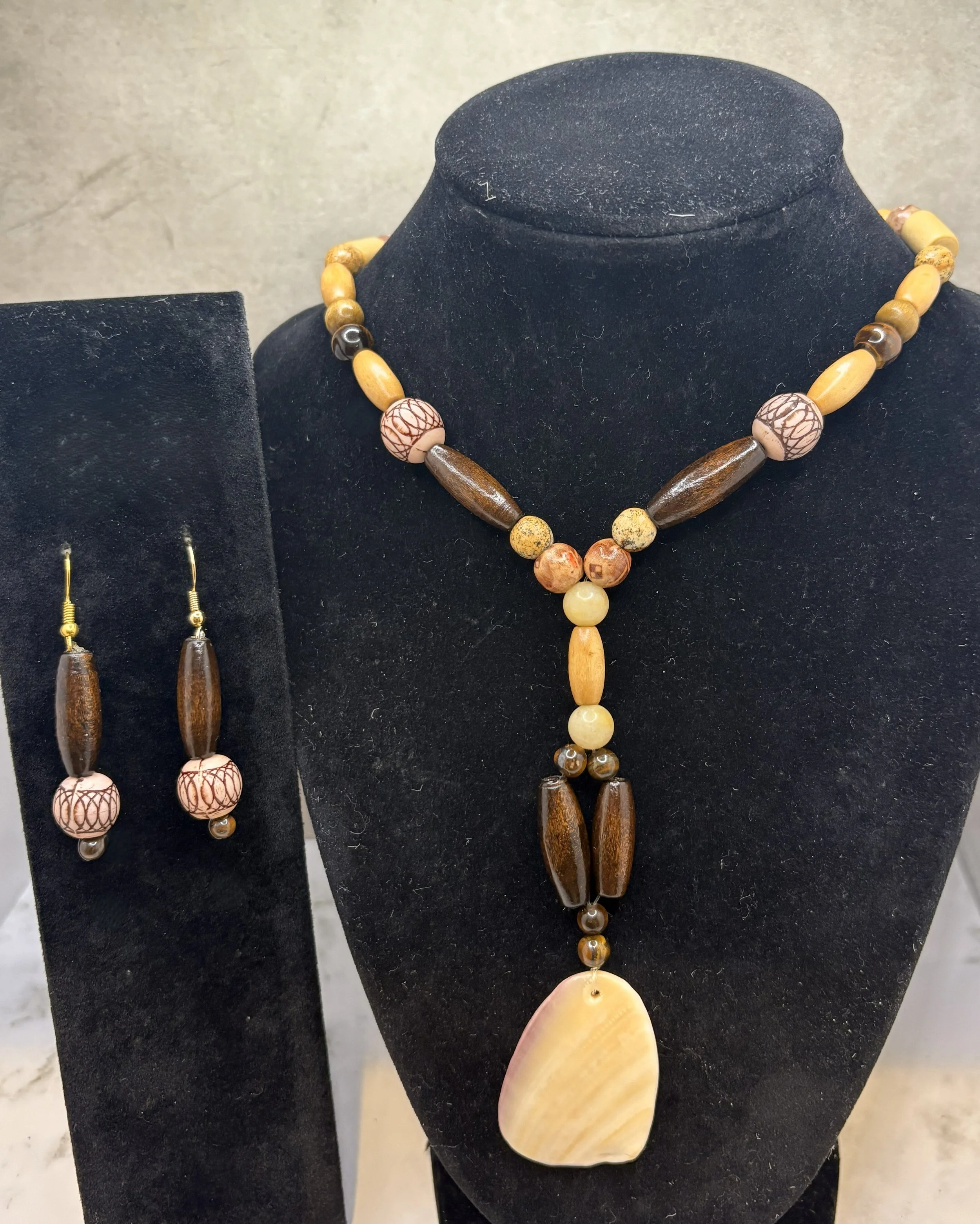 Alaska Wood & Stone - 2 Piece Set