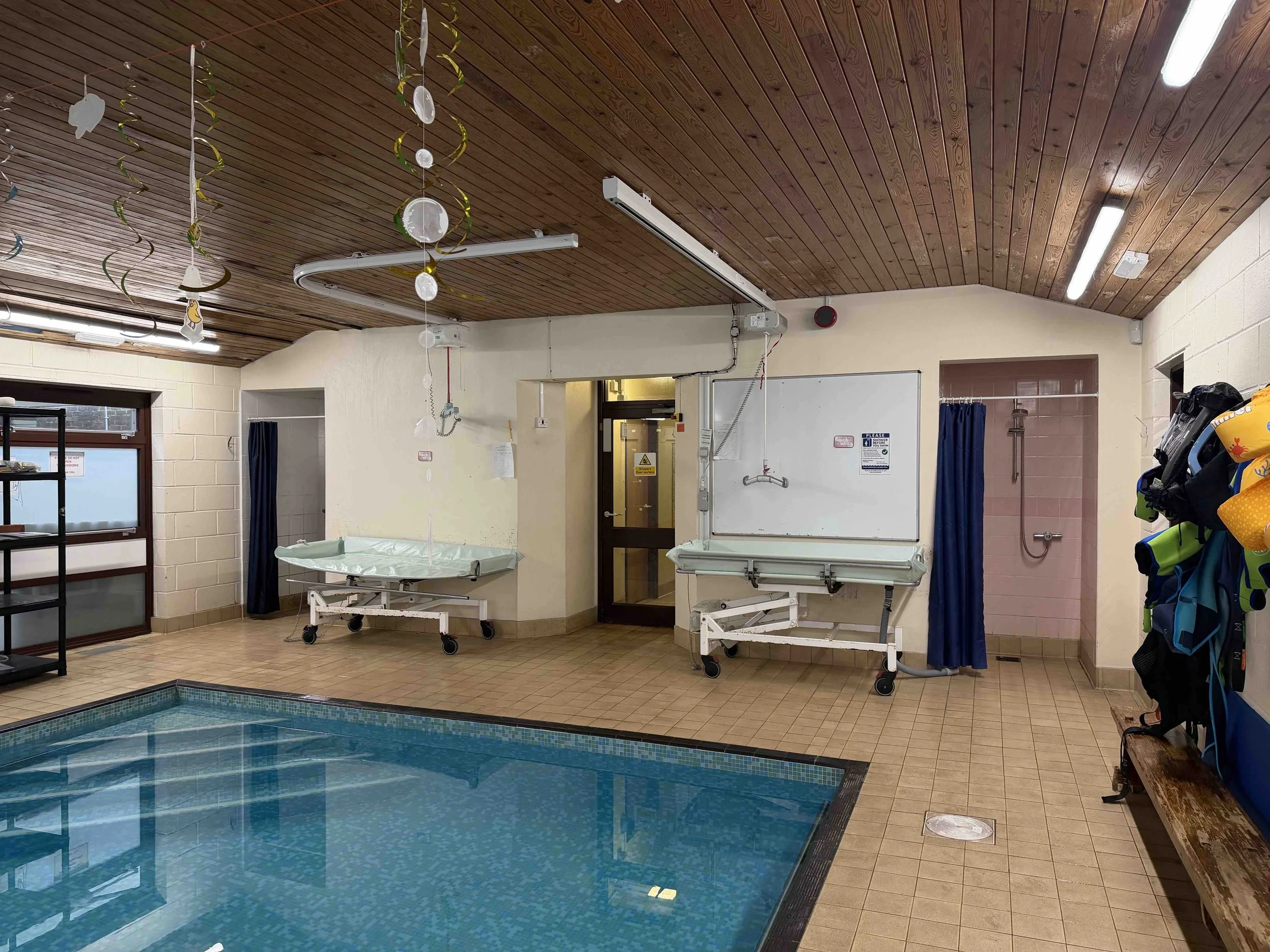 Brooklands pool showers 2.jpg