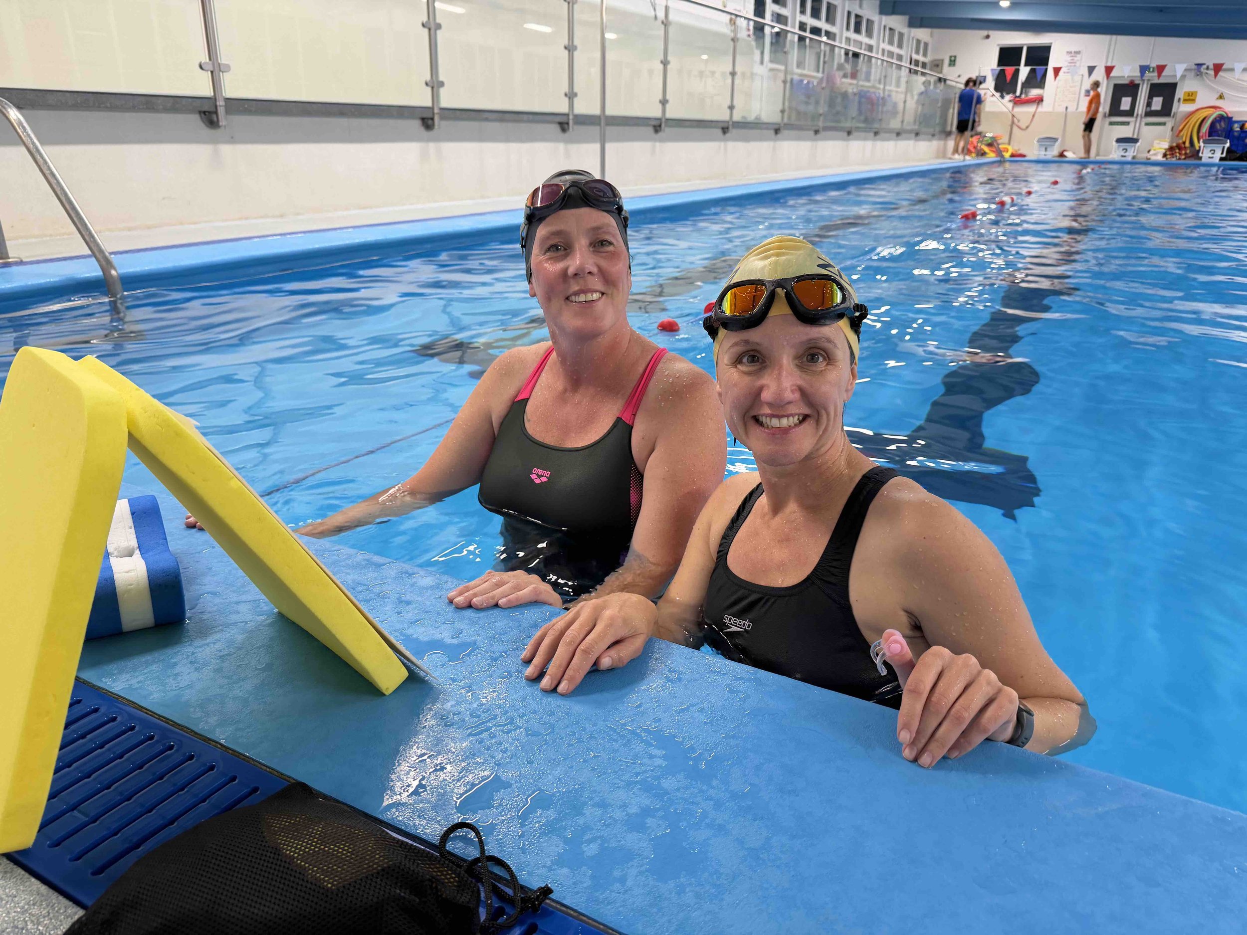 Adult swimming lessons - group, private and drop-ins