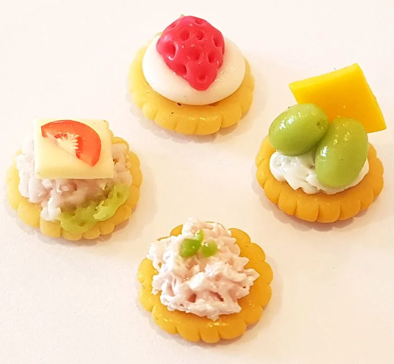 Dollhouse Miniature Mixed Crackers * Doll Mini Food Tiny Biscuits Handmade Clay