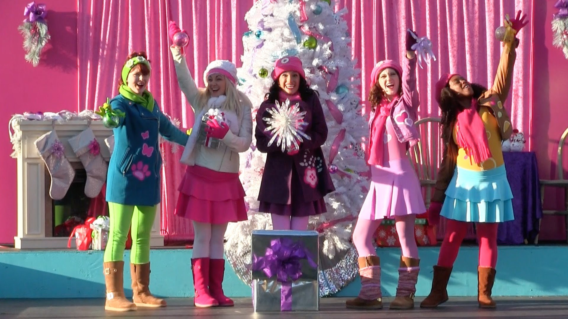 LEGO Friends Chrismas Show - LEGOLAND California