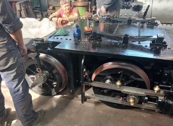Final assembly of wheel hubs.