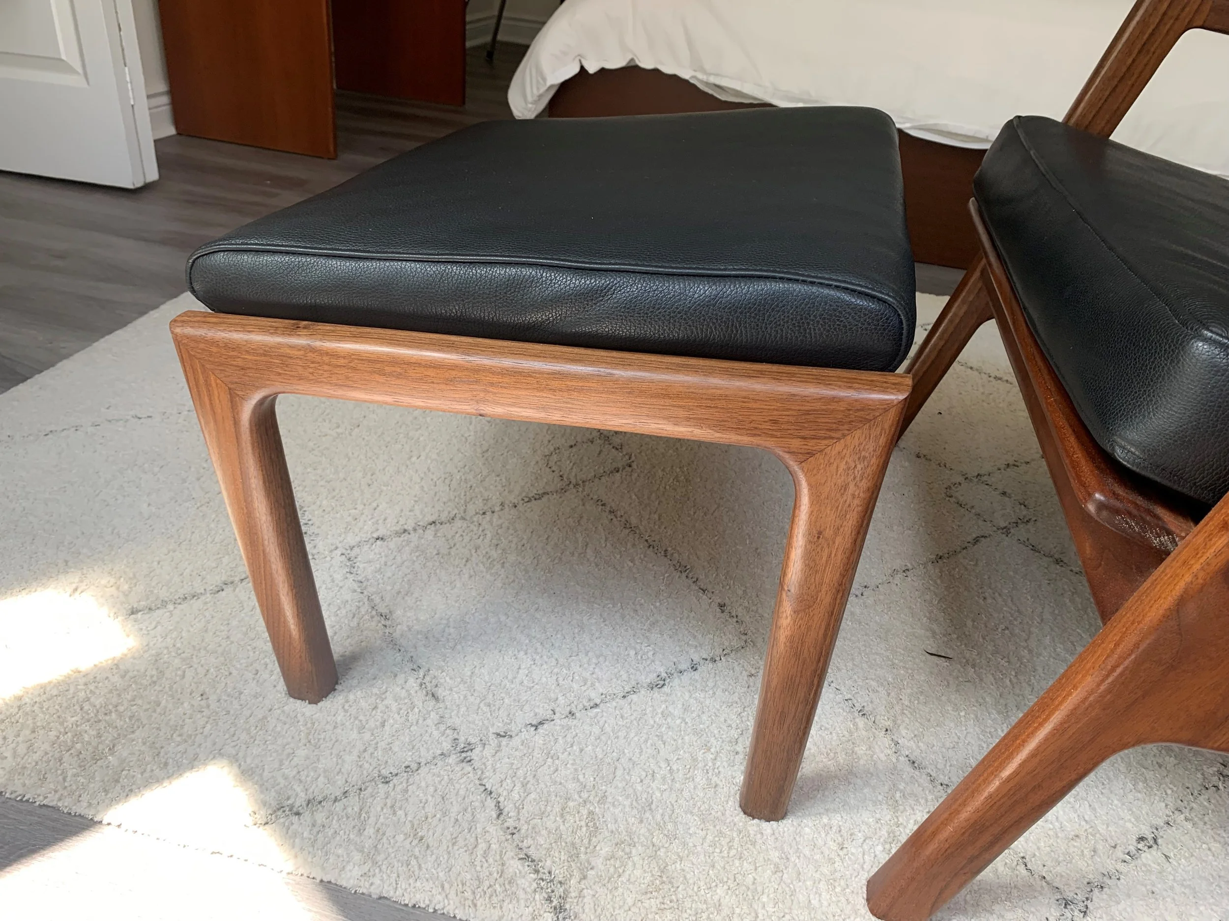 Footstool Image 6.jpg