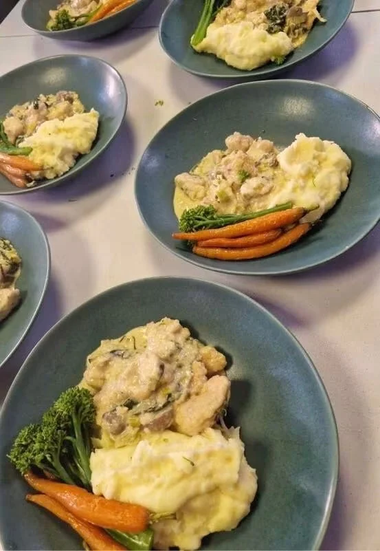 Creamy Chicken Tarragon with creamy mash, roasted tender stem broccoli and honey roast carrots 