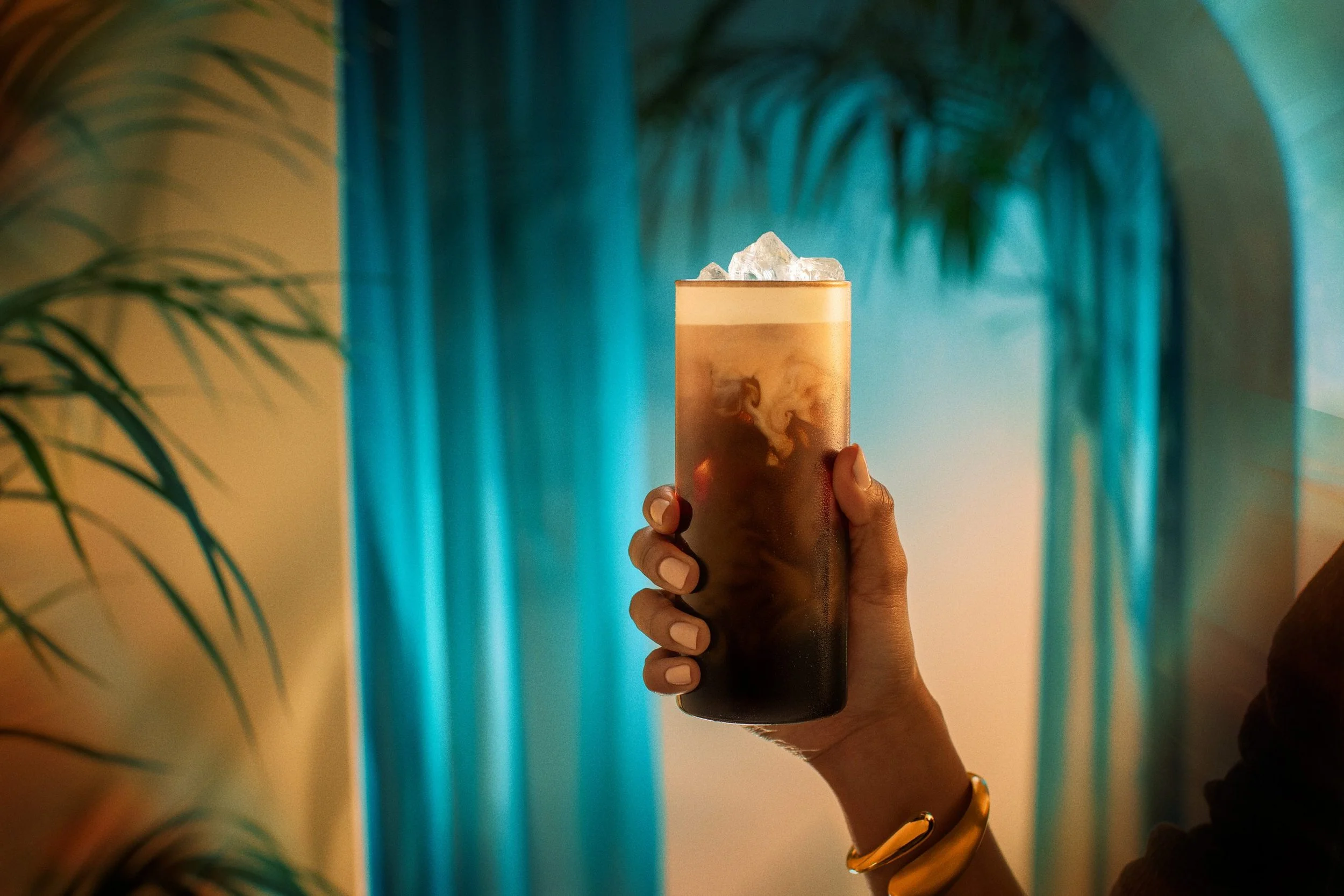 10P0709_lor_product-shots_coconut-iced-hand_v4-scaled.jpg