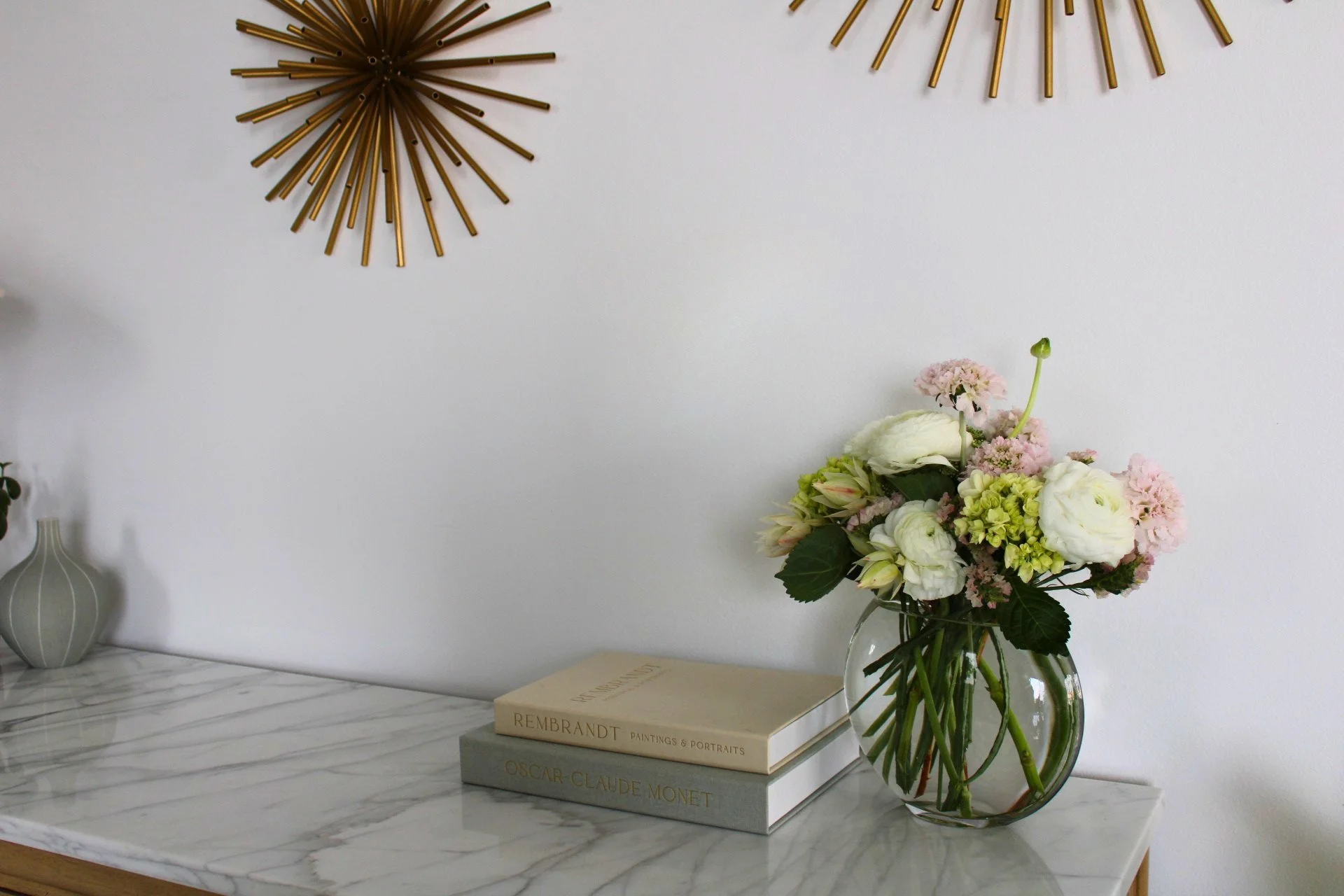 Flat Vase 1.jpg