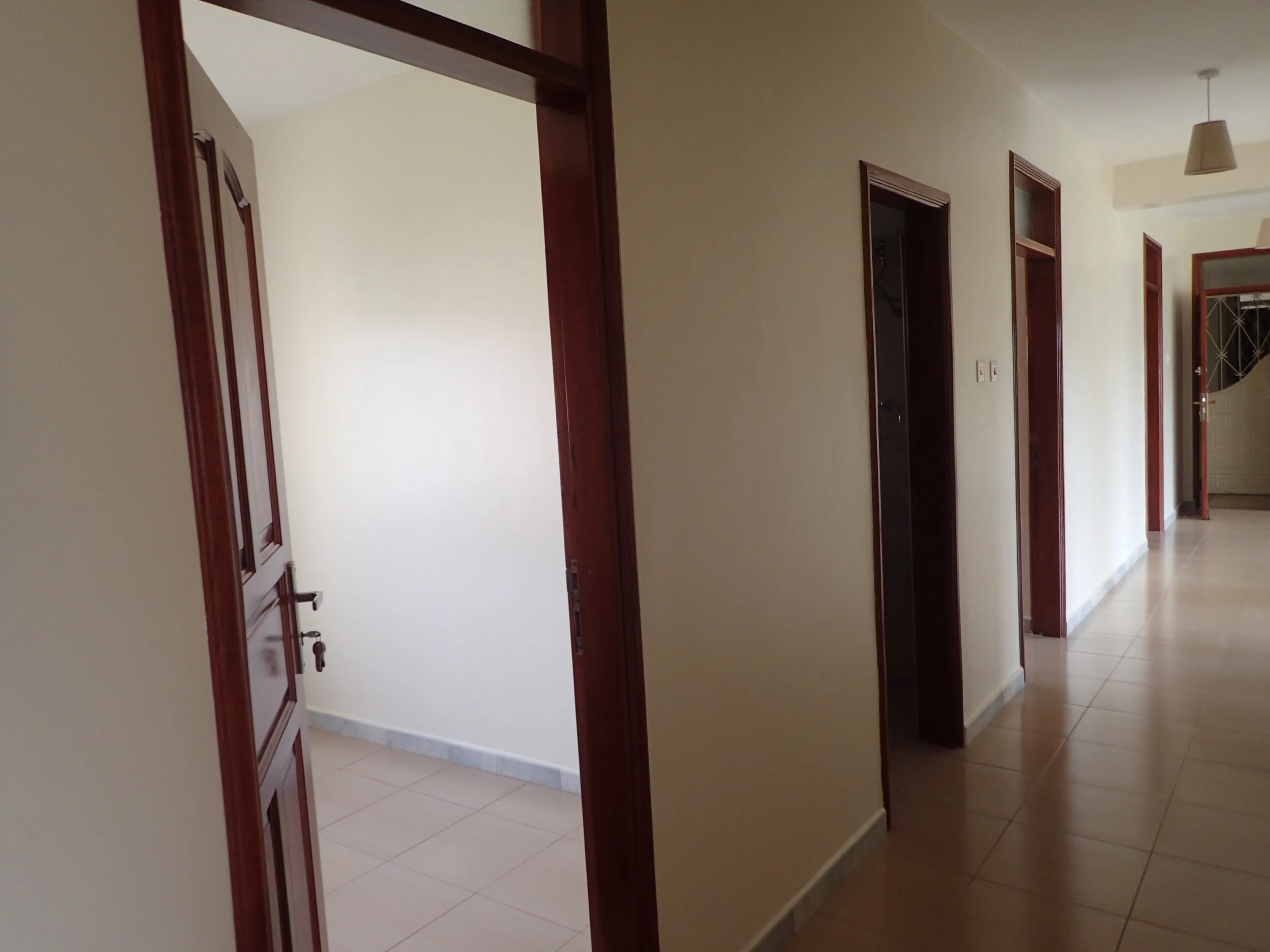 4.3 Corridor.JPG