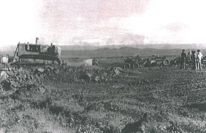 29. Gravel Road Works 54km - Awash to Arba Gugu - Ethiopia.JPG