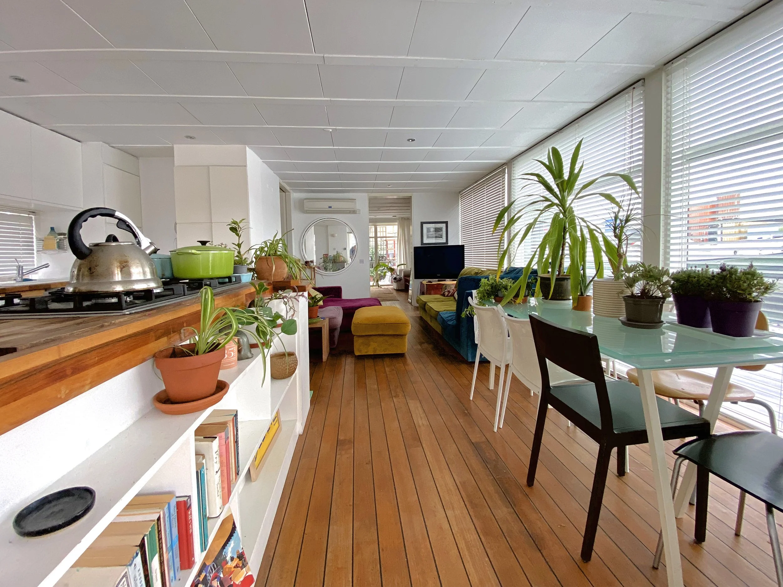 New Lounge 4.jpg