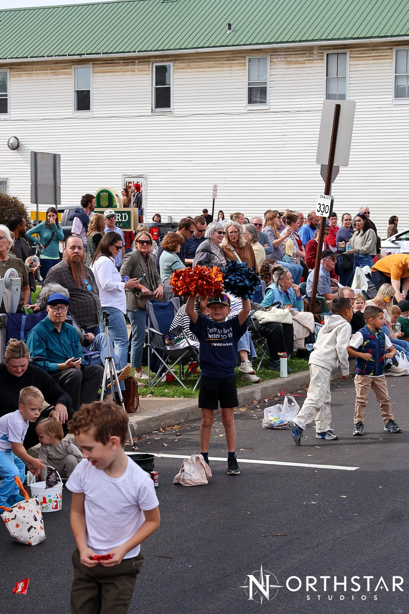 Parade-70.jpg