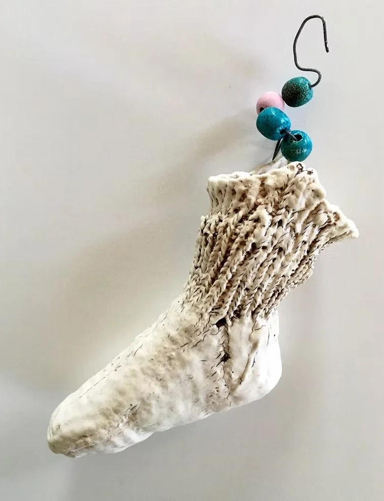 MEMORY, 2017
patinoitu valusavi ja Egyptin pasta, 20x5 cm