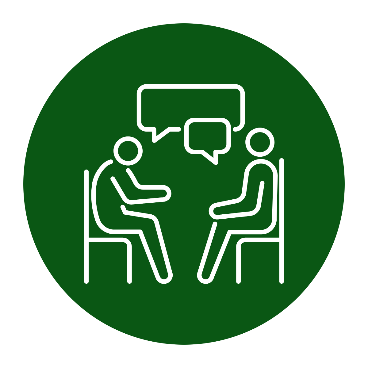 Icon of two people seated across from each other having a conversation, with speech bubbles above them, on a green circular background.