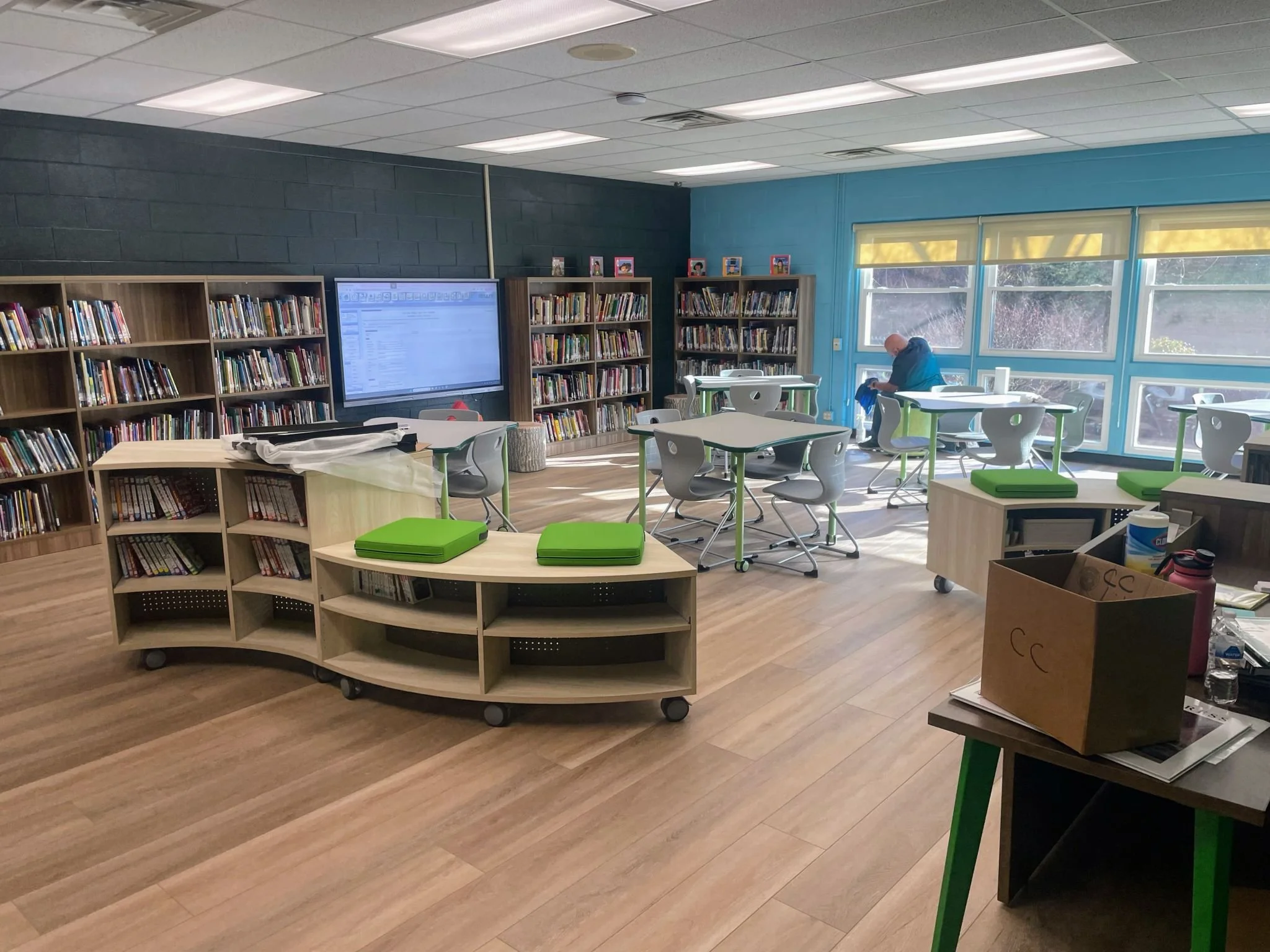 Library 2.jpg