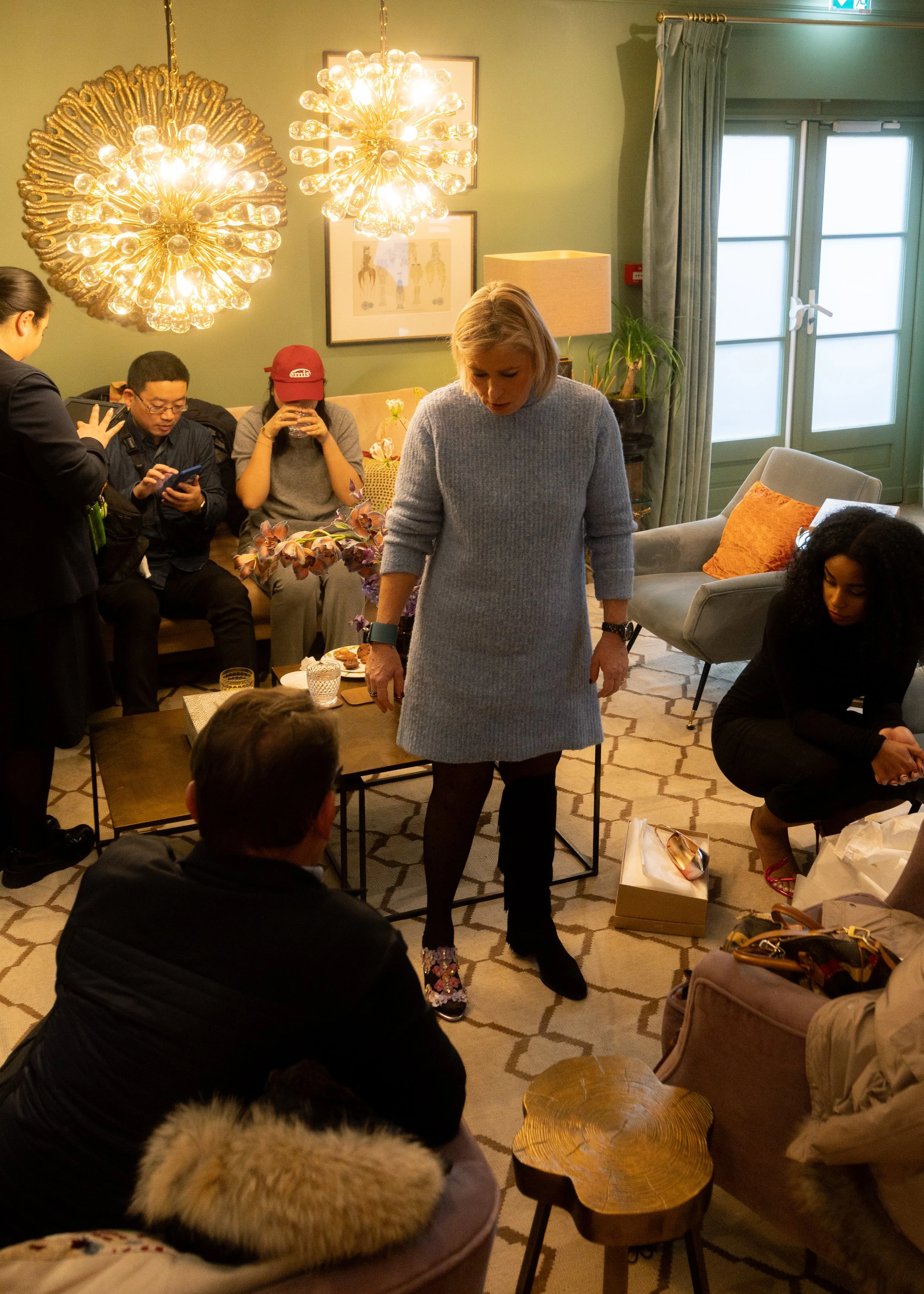Event Louboutin LVV-105.jpg