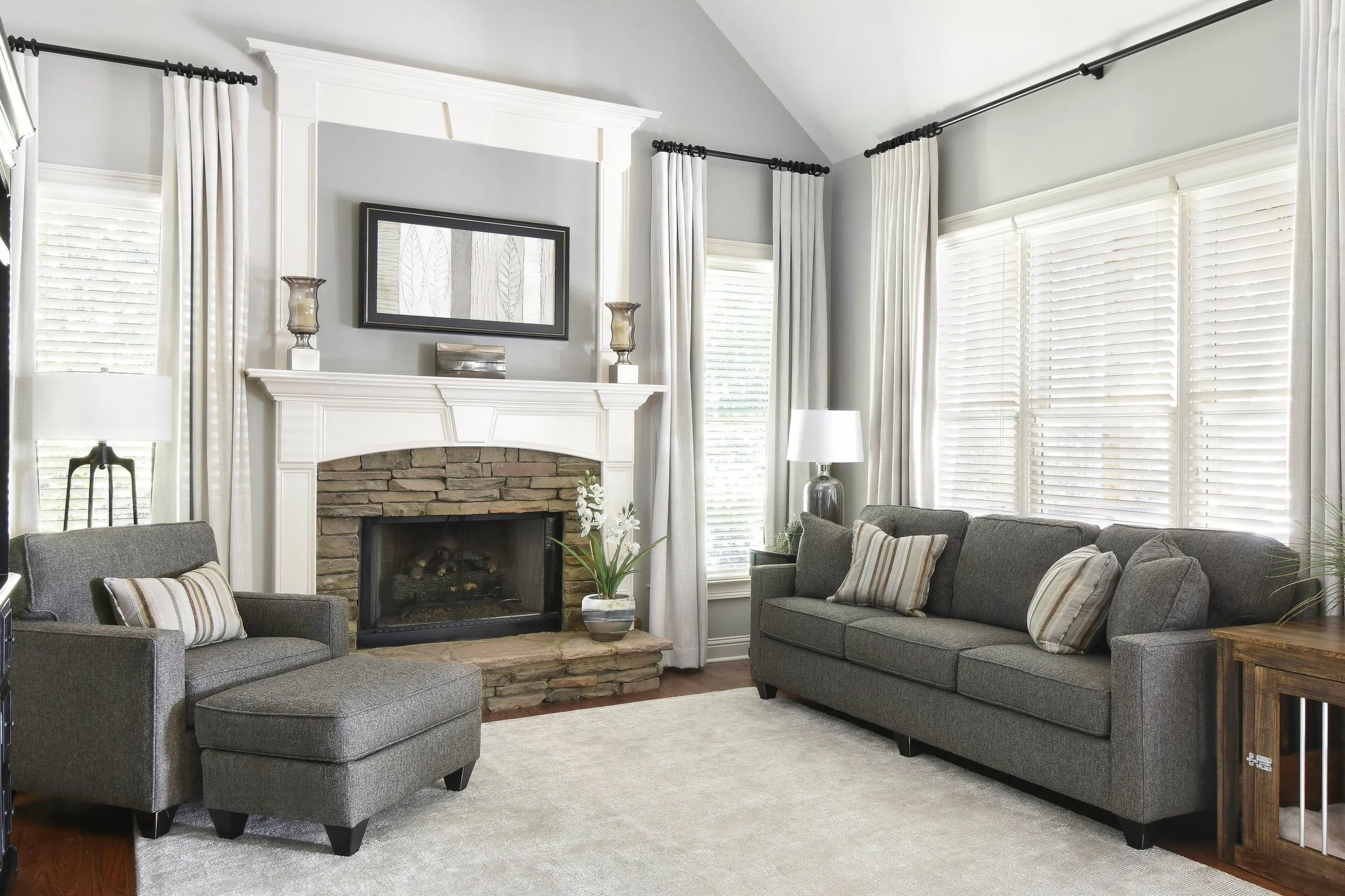 transitional-trends-chosen-interiors-img~885139880a56566a_14-2207-1-c9a0cc4.jpg