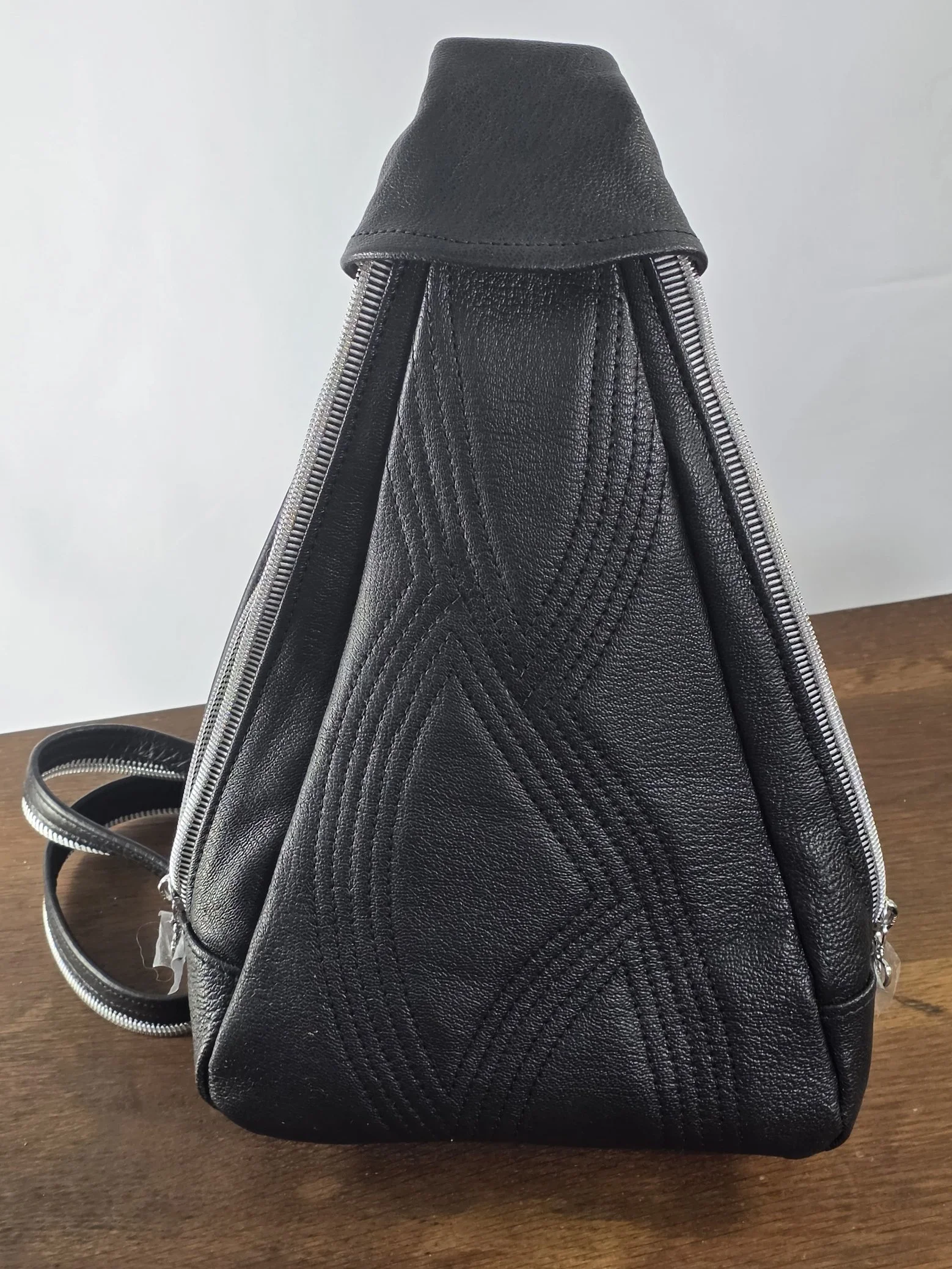 Kerry Sling Bag in Leather with Decorative Stitching