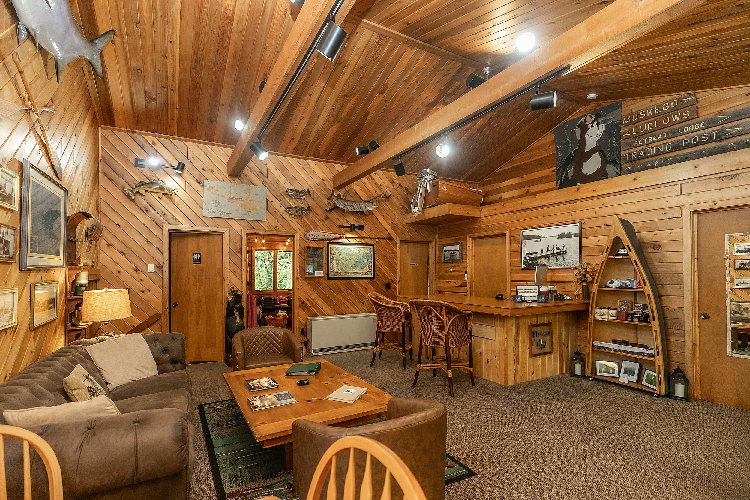 Lodge-2.jpg