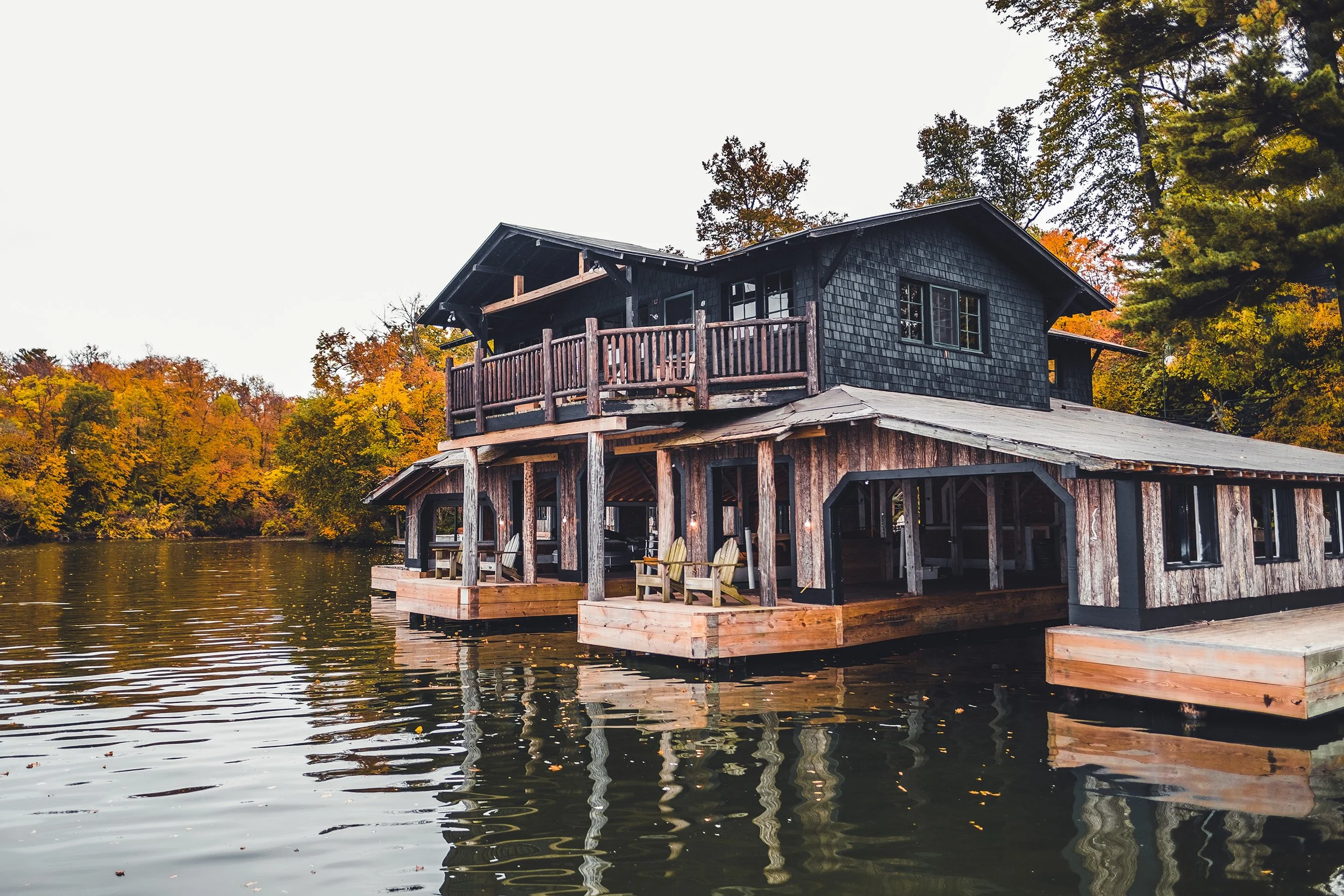 STOUTS ISLAND LODGE