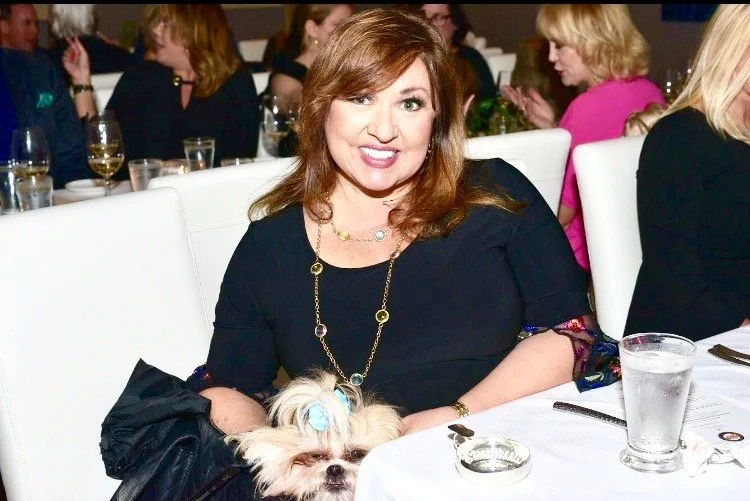 vie-blog-chi-chi-miguel-2019-bijoux-destin-wine-dinner-emeril-foundation-3.jpg