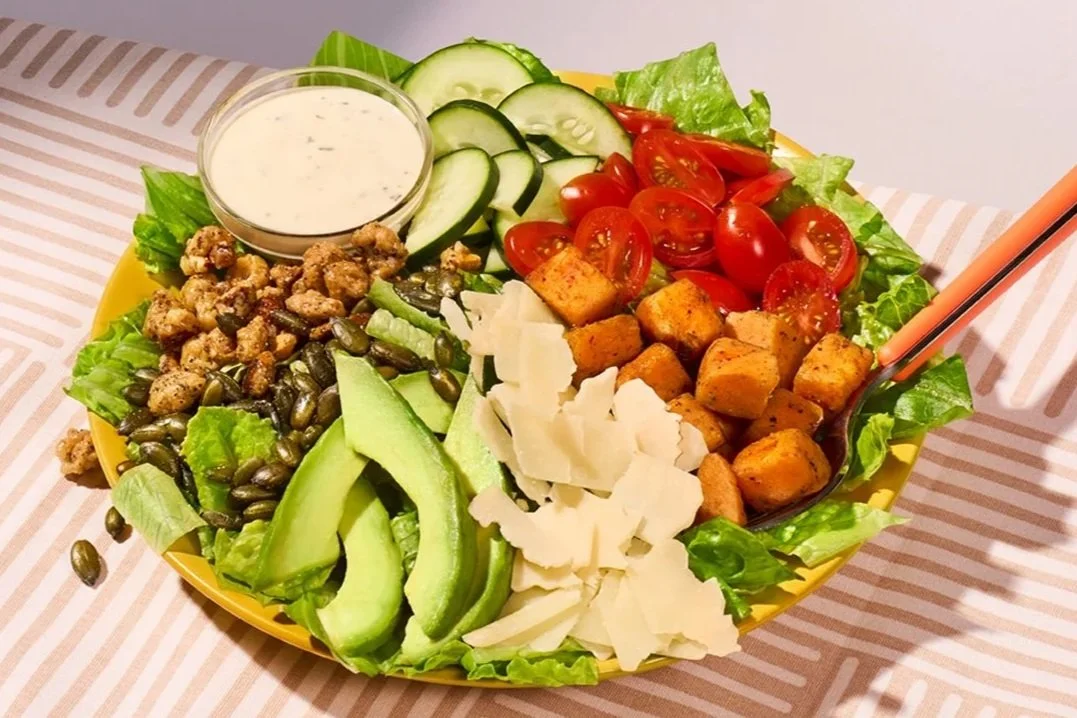 C126-PremSalads_FarmhouseVeggie_Half_R3.jpg