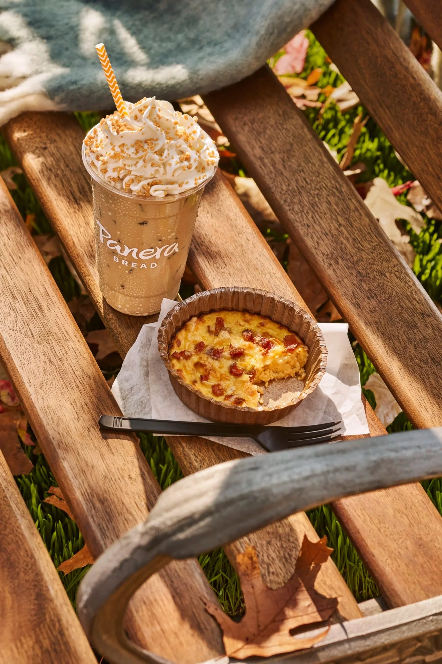 C726-IcedPumpkinSpiceLatte_FiveCheese%26BaconFrittata_V_R2.jpg