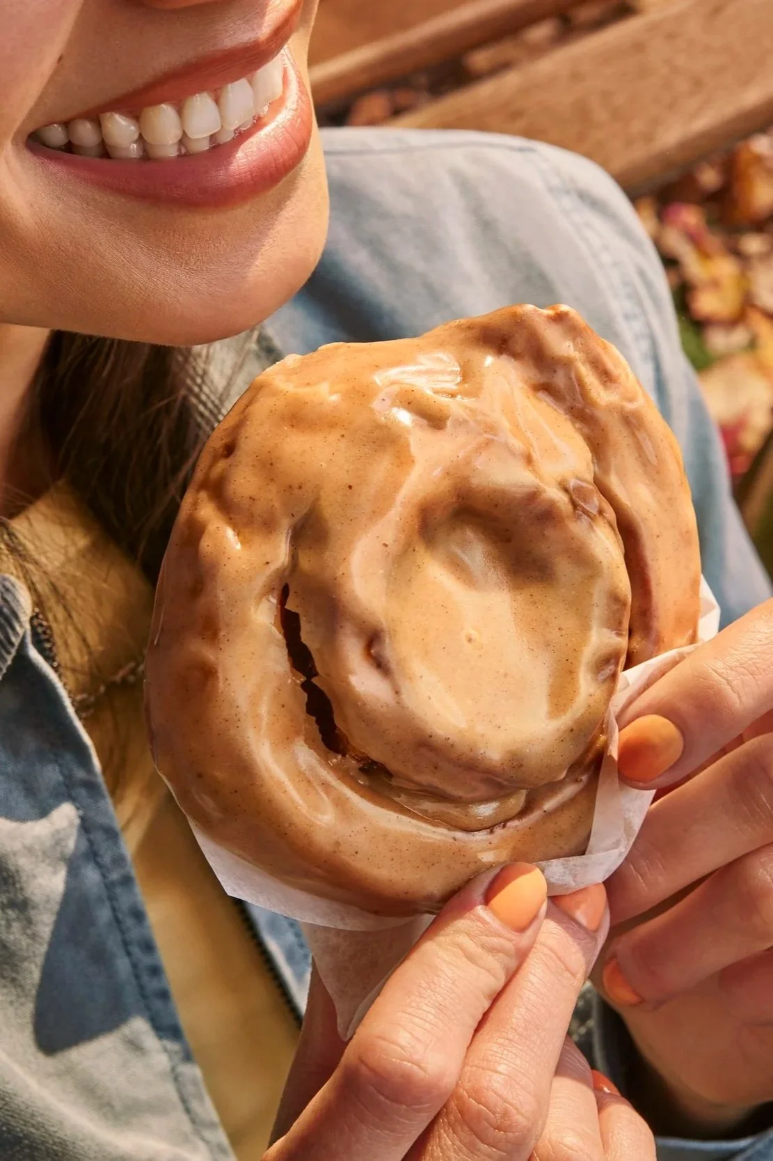 C726-PumpkinCinnamonRoll_PumpkinSpiceLatte_MyPanera_0524_R1.jpg