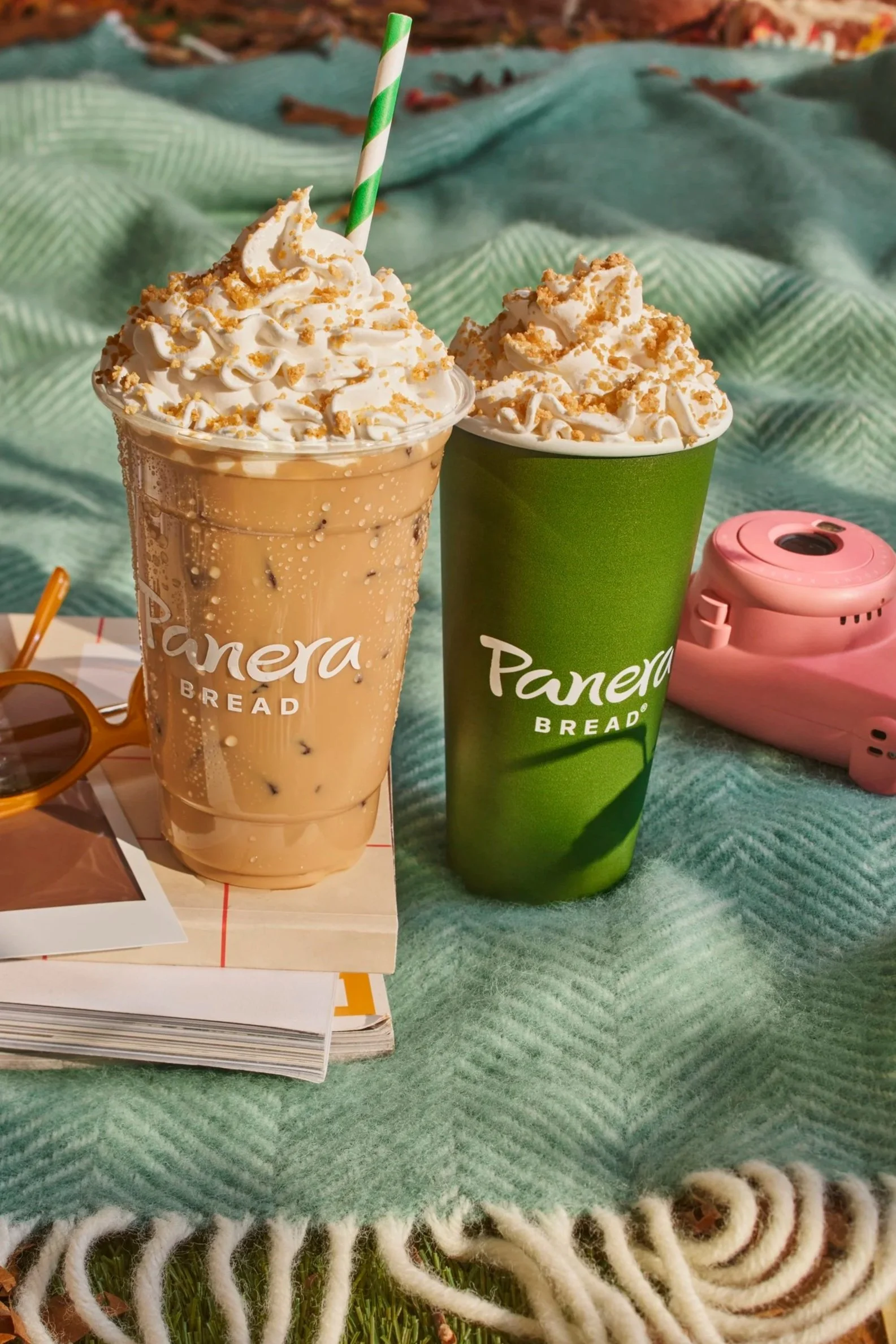C726-PumpkinSpiceLatte_PumpkinSpiceIcedCoffee_MyPanera_0704_R1.jpg