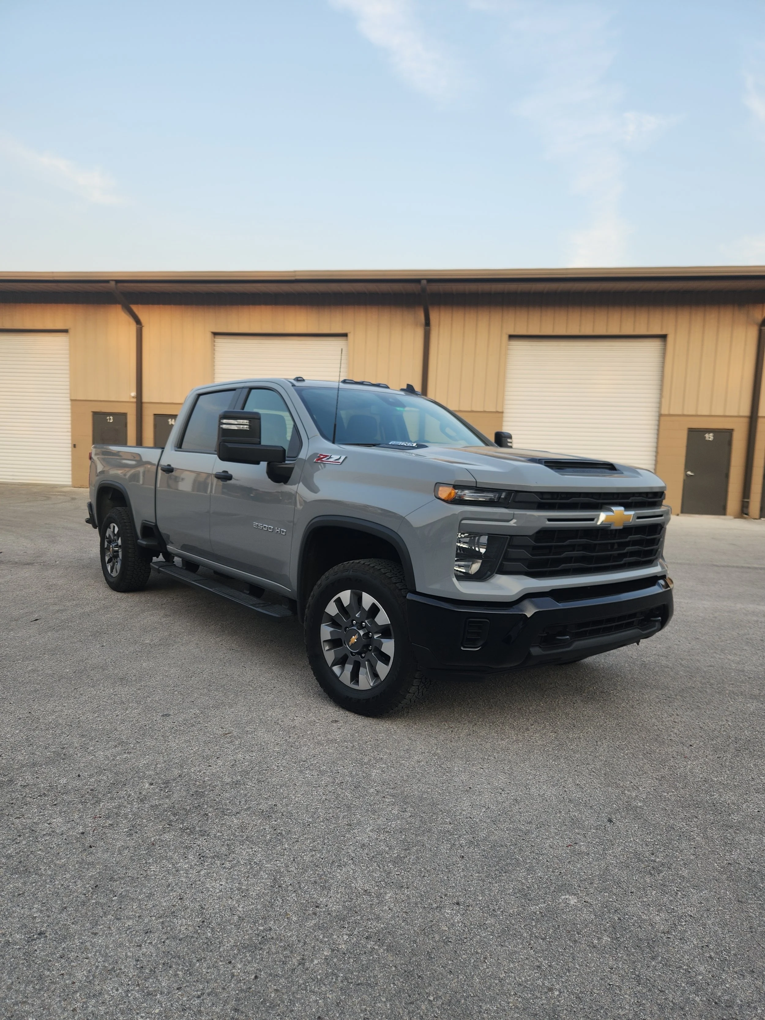 Chevrolet 2500 wheel color change Tarpon Springs

Chevy heavy duty truck rim powder coating Tampa Bay

Factory dark silver

Custom wheel color conversion from red to silver

OEM factory paint matching for truck wheels

Heavy-duty truck alloy wheel po