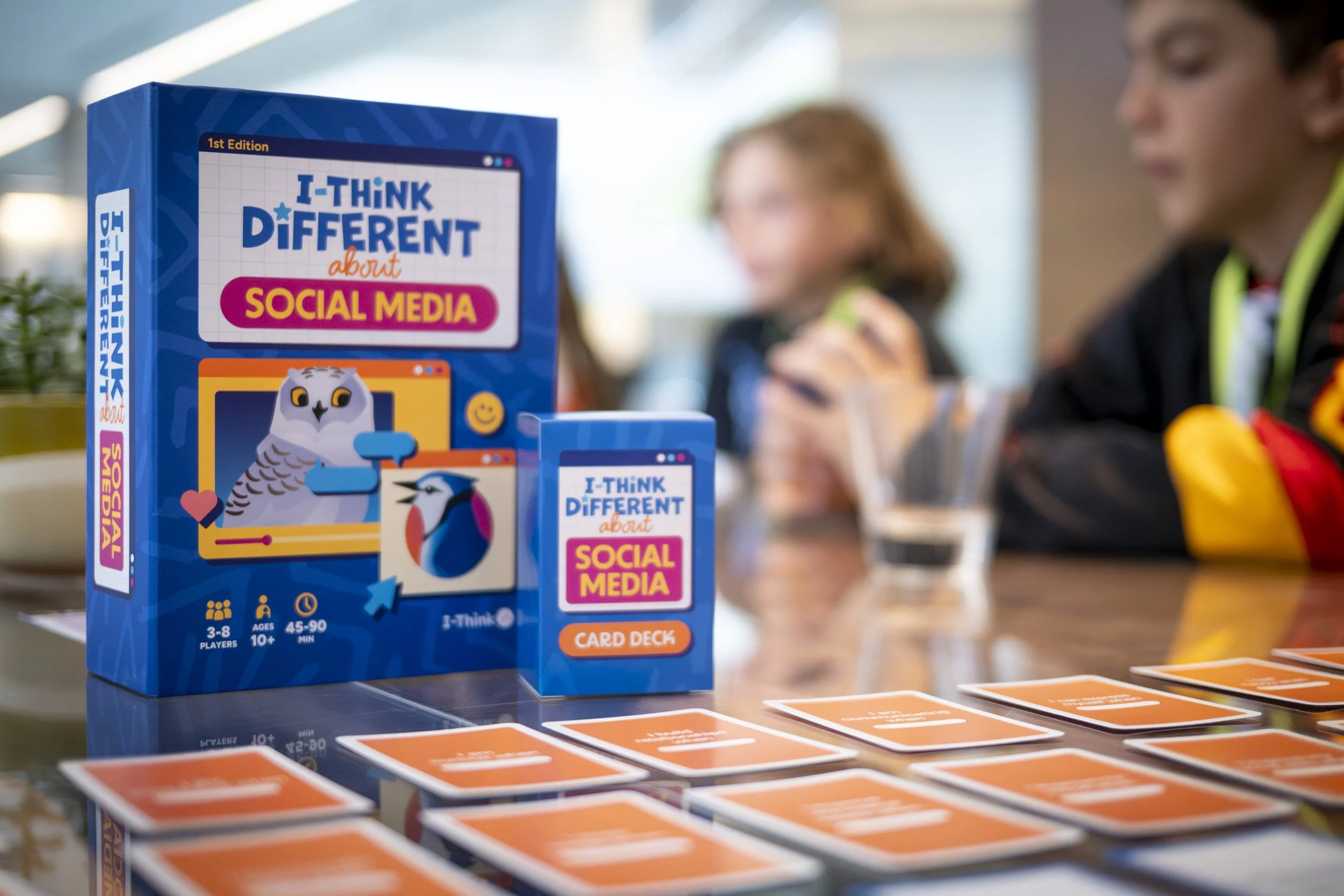 Gamifying problem solving on Social Media