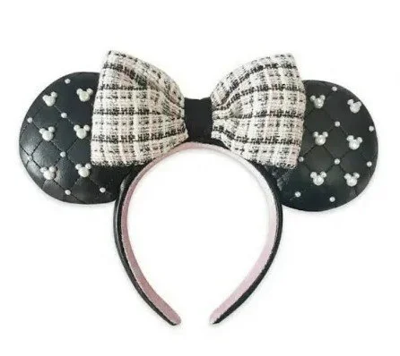 Tweed Pearl Plaid Ears Black White Pink.jpg