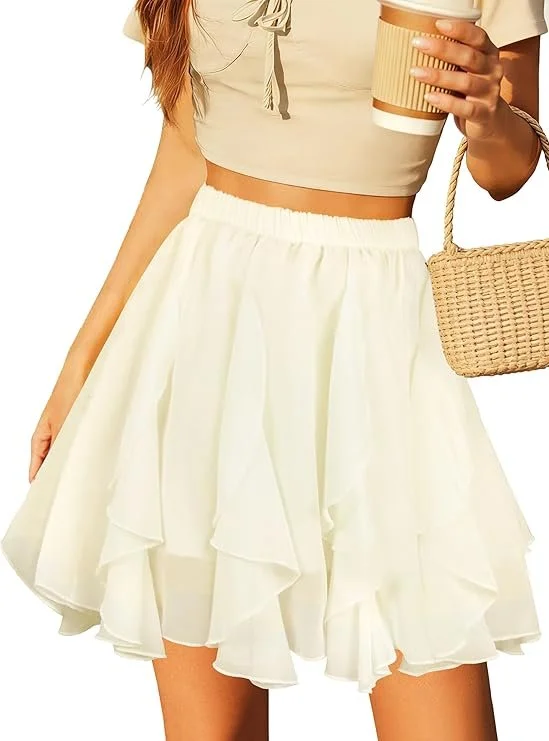 Short flowy tulle skirt champagne.jpg