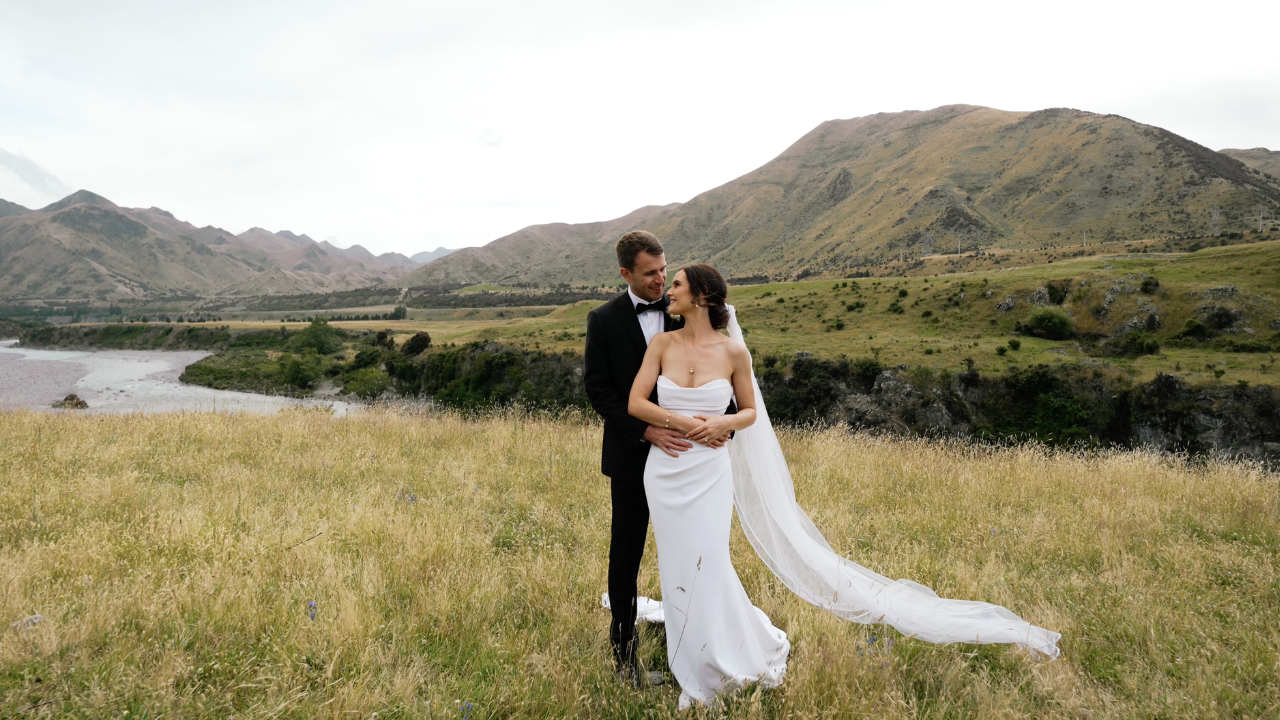 Emily &amp; Bradley – Hanmer Roots and a Proper Good Time!