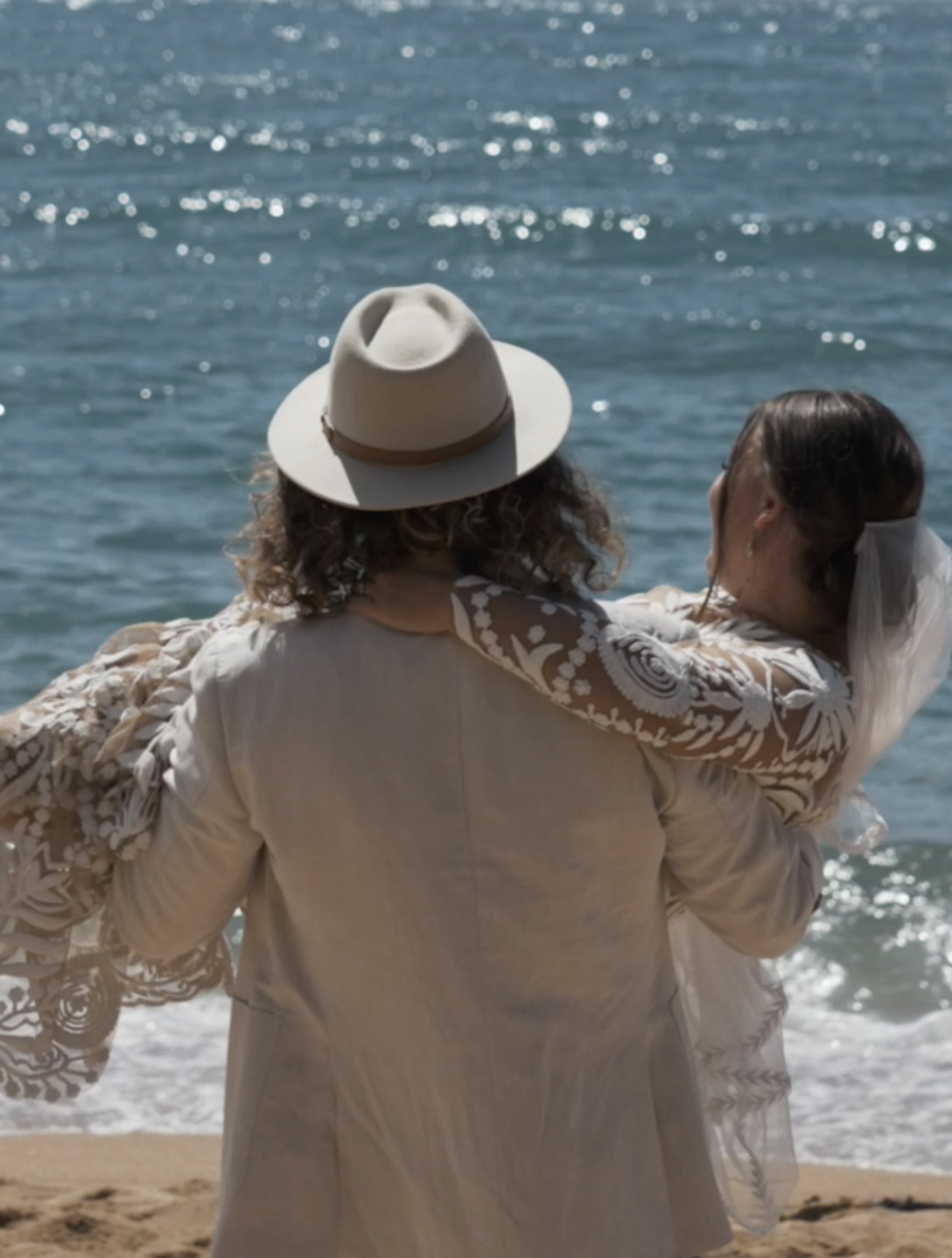 Holly + James | Weka Wedding Feature