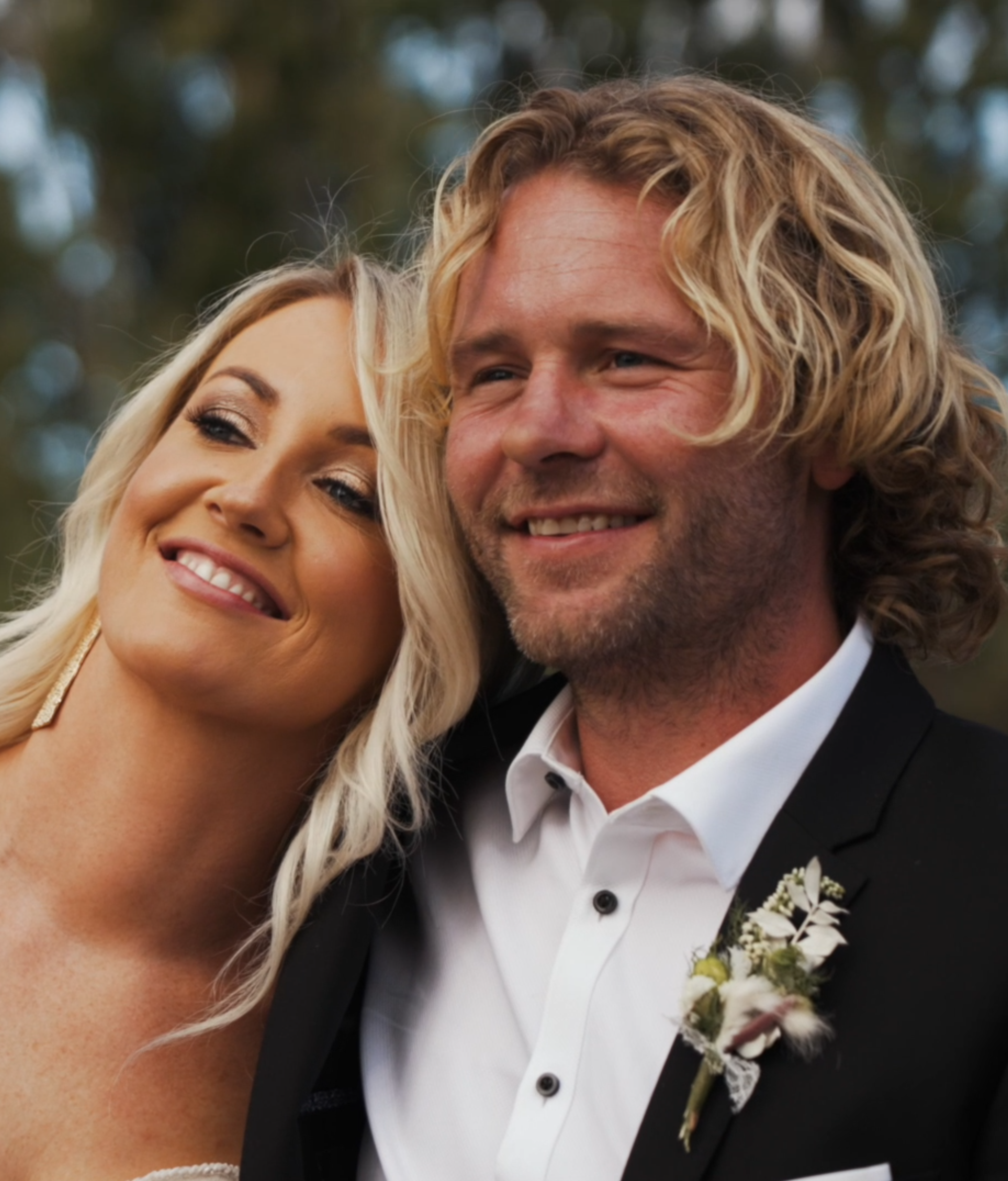 Kelly + Weasel | Weka Wedding Feature