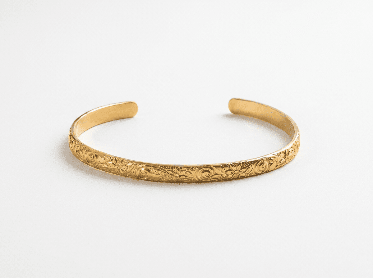 THE DAISY SWIRL BANGLE