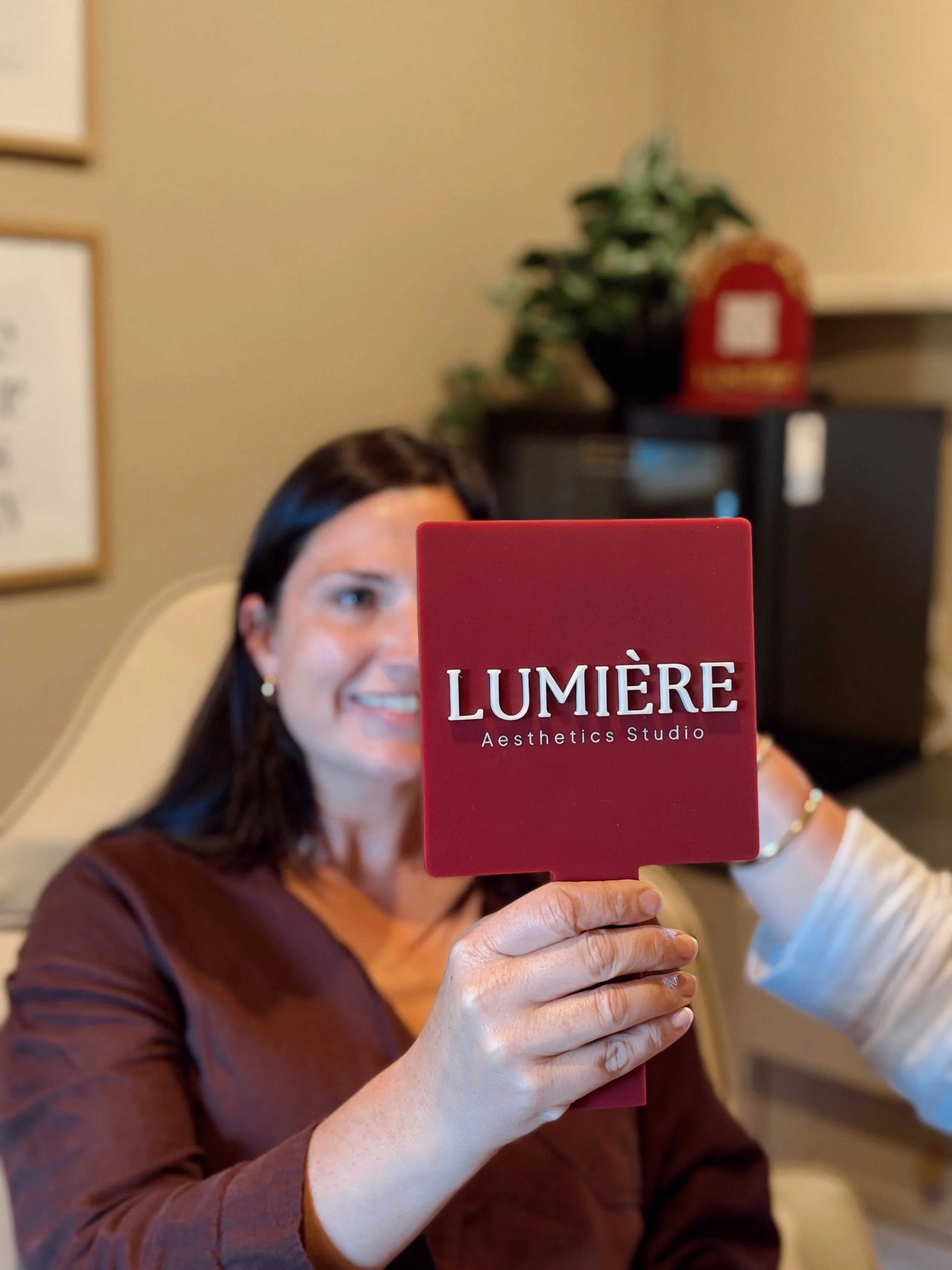 Not sure where to start? That&rsquo;s exactly what consultations are for. 🤍

You don&rsquo;t need to know what treatment you want, understand all the different options or have it all figured out before coming to see me.

Sometimes, it simply starts 