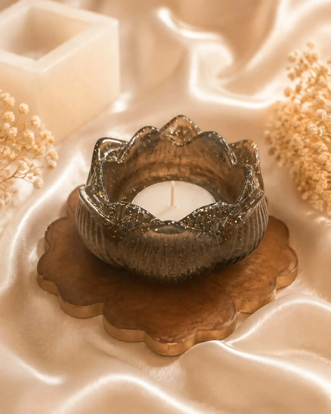 Golden Lotus Tealight Holder