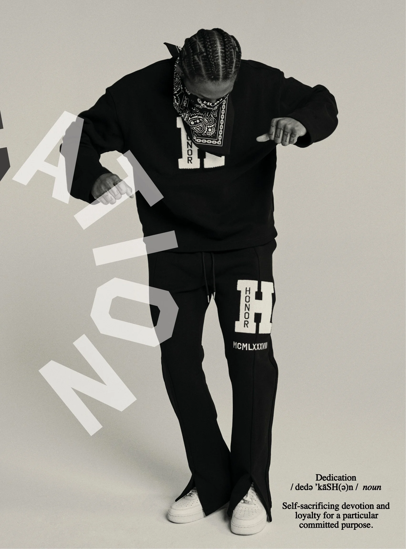 HTG - H22 - LOOKBOOKNEW13.jpg