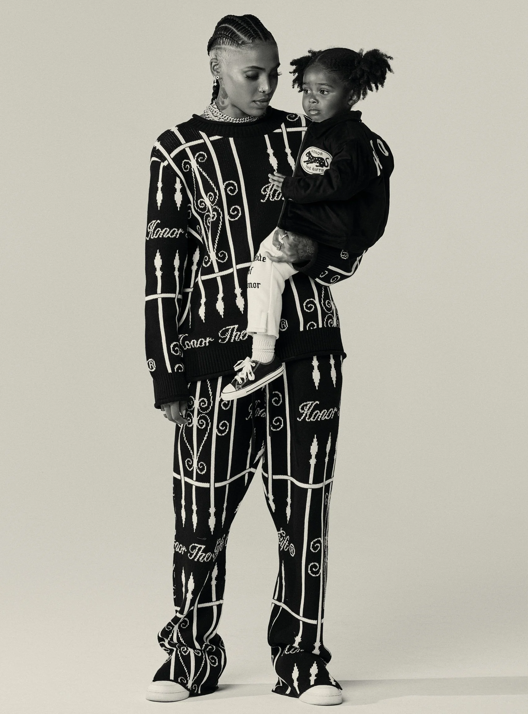 HTG - H22 - LOOKBOOKNEW30.jpg