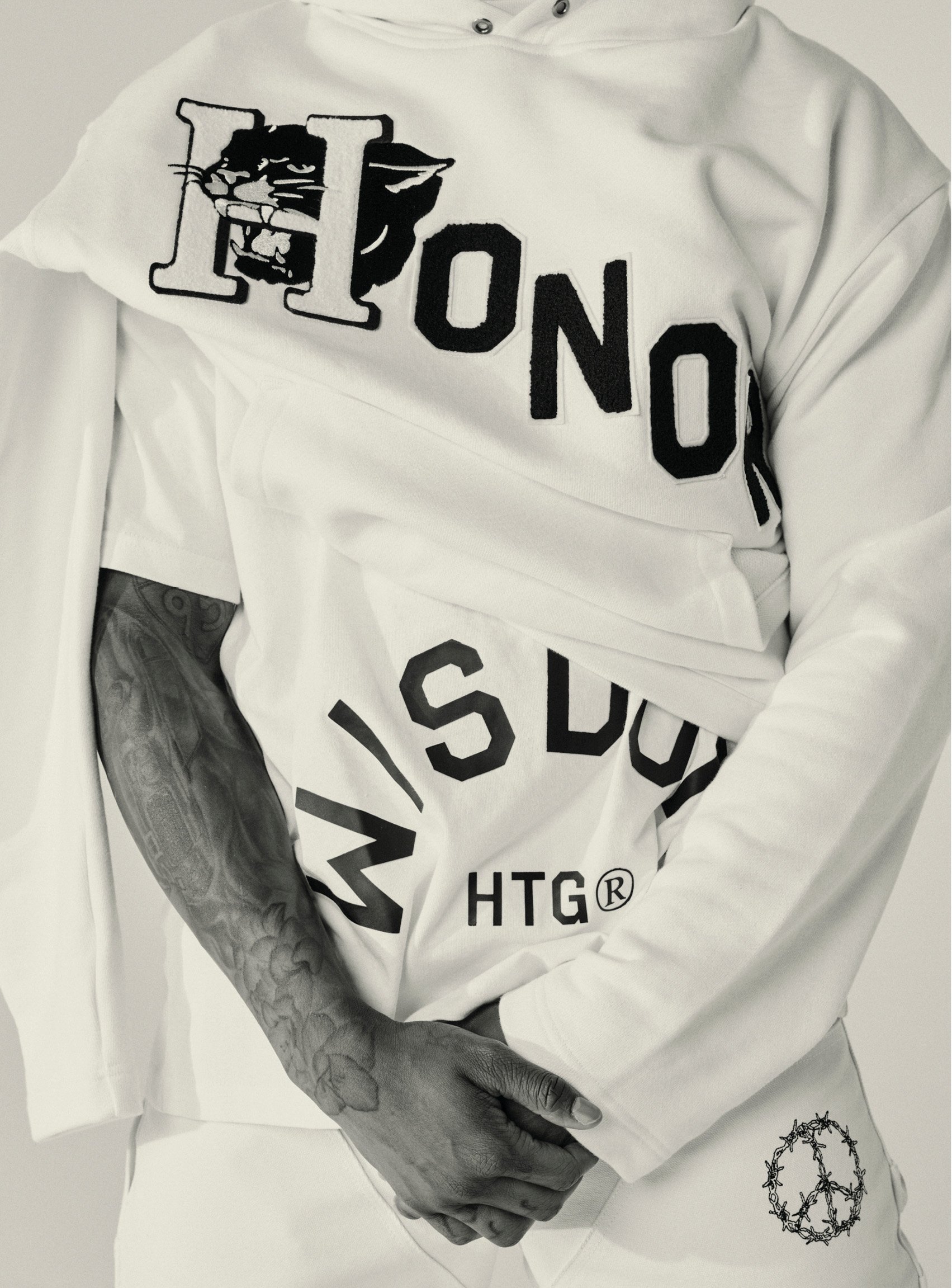 HTG - H22 - LOOKBOOKNEW18.jpg