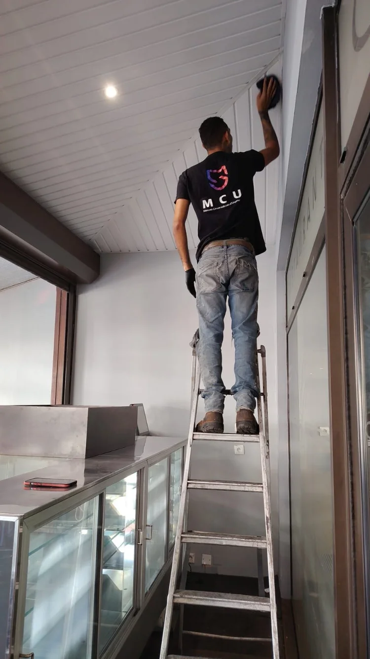 Décontamination en cours