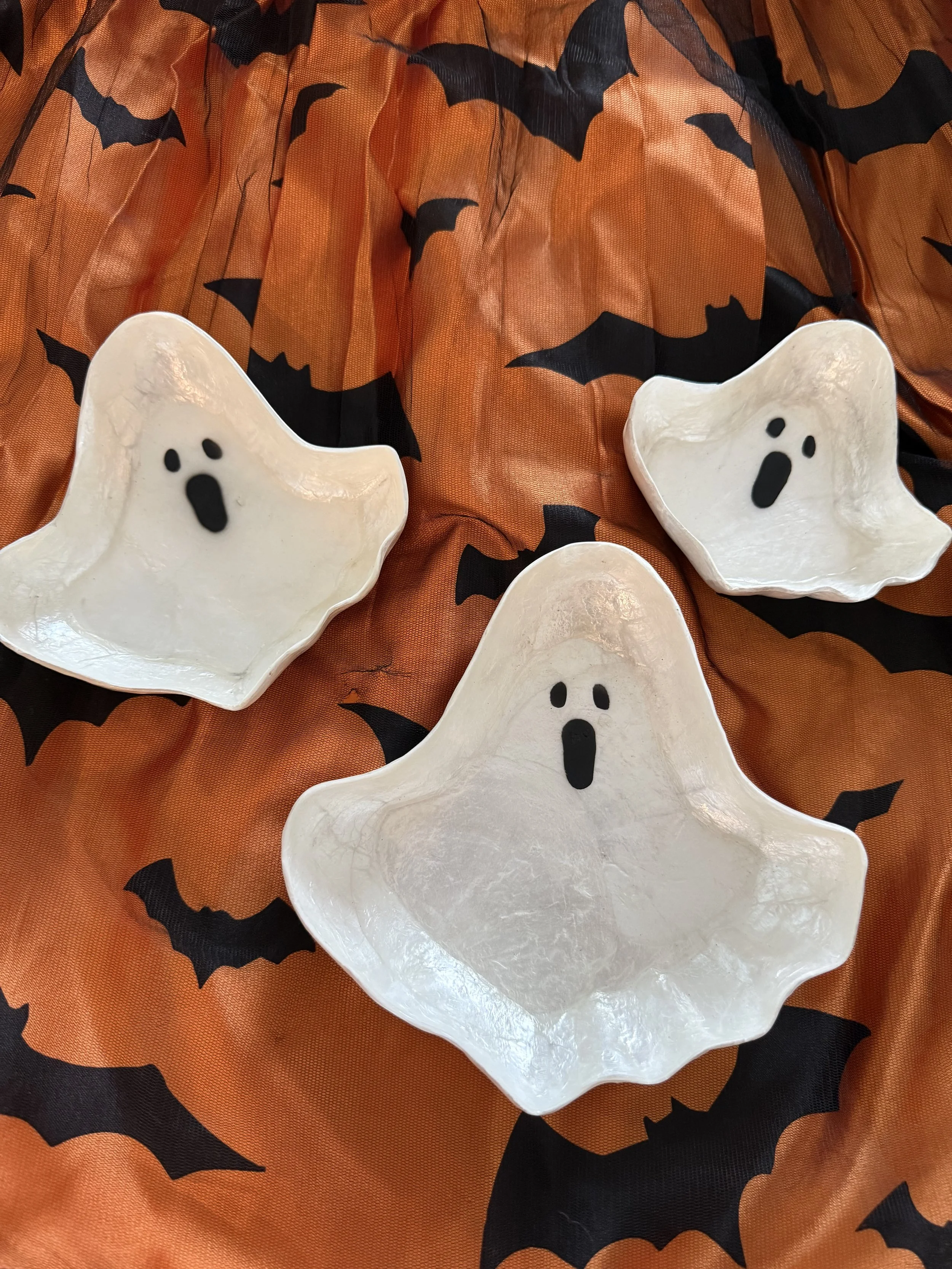 Pottery Barn Ghost Catchall – Set of 3
