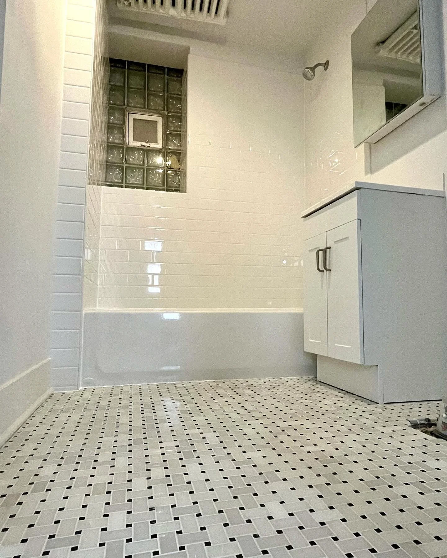 Chicago apartment renovation 🔥 #chicago #remodeling #remodel #renovation #reno #bathroom