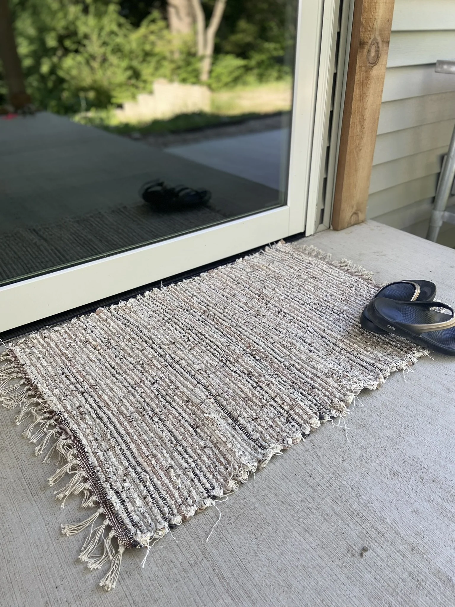hand woven run