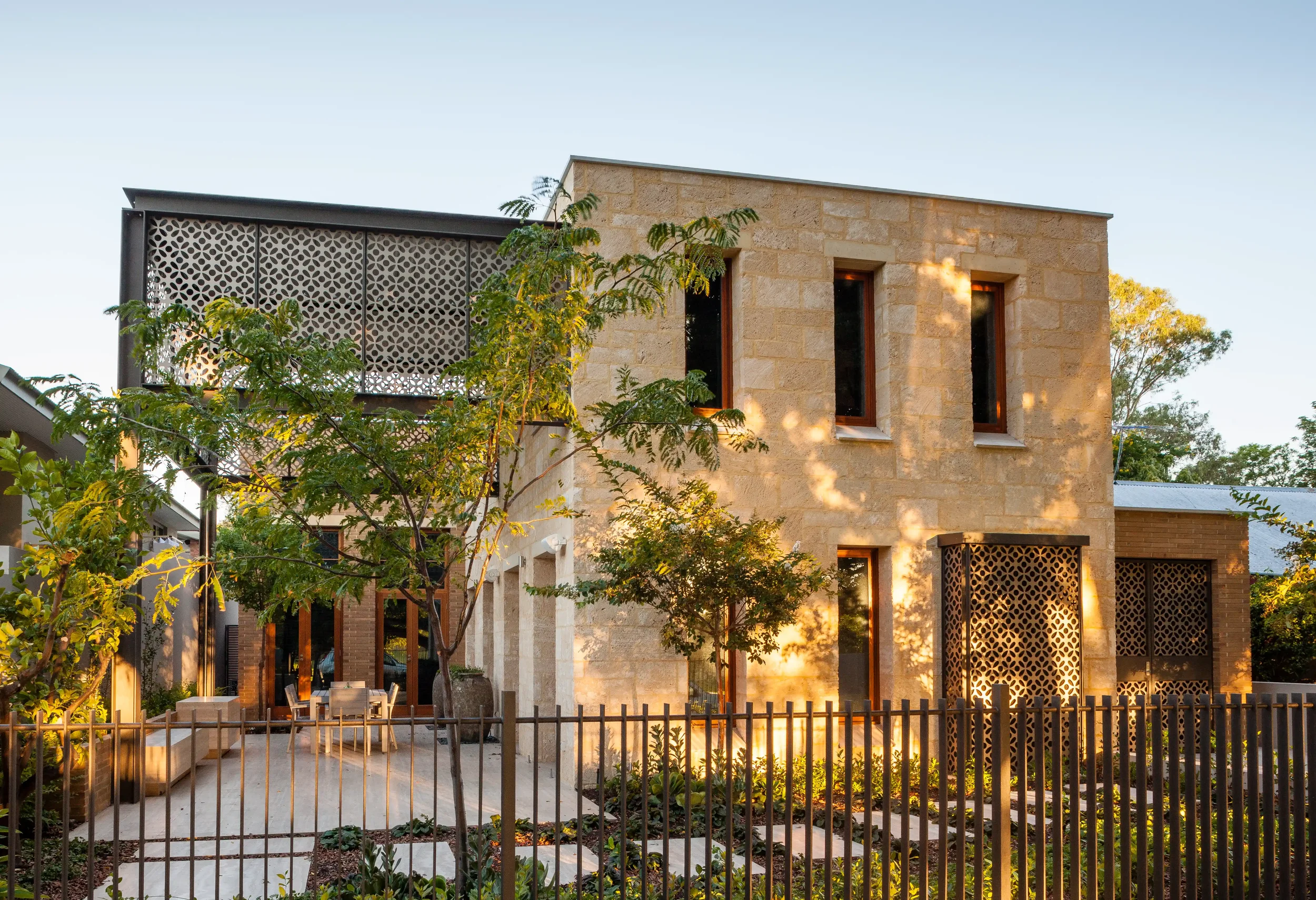 HOUSE 12 - SHENTON PARK