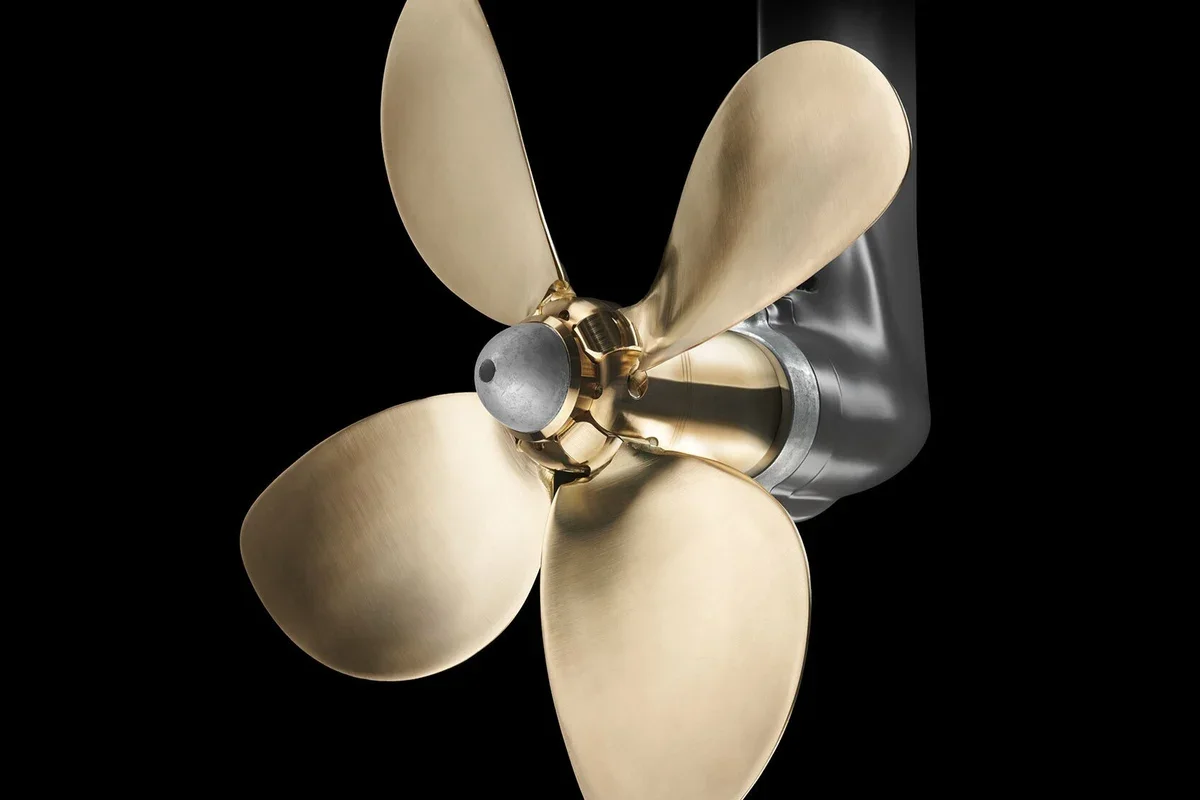 3 or 4 Blade SD15 Saildrive Folding Propeller